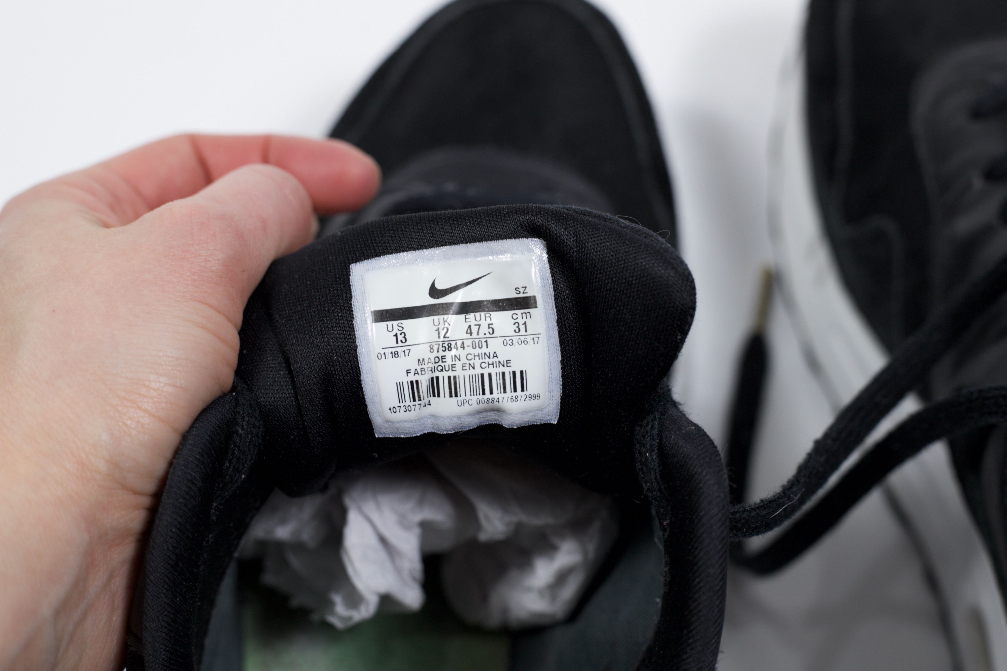 Nike 2017 Nike Air Max 1 "Rebel Skulls" Size US 13 / EU 46 - 8 Thumbnail