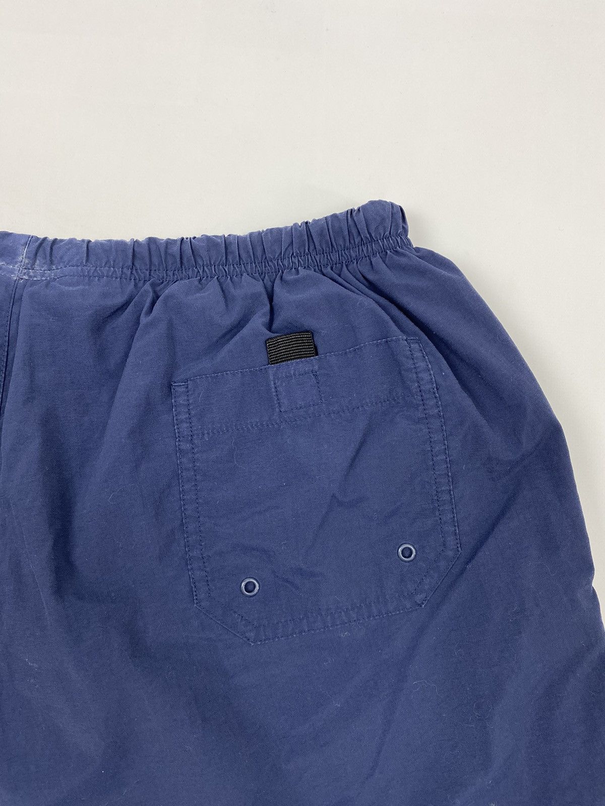 Nike 2000’s Vintage Nike Mini Swoosh Logo Nylon Shorts Size XXL Size US 36 / EU 52 - 6 Thumbnail