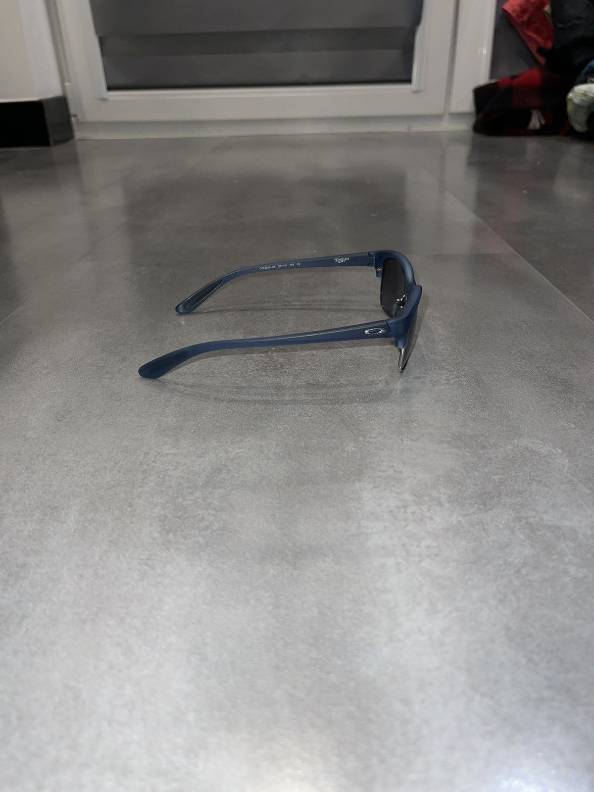 Oakley Oakley OO9204-08 "RSVP" Blue Sunglasses Size ONE SIZE - 7 Thumbnail