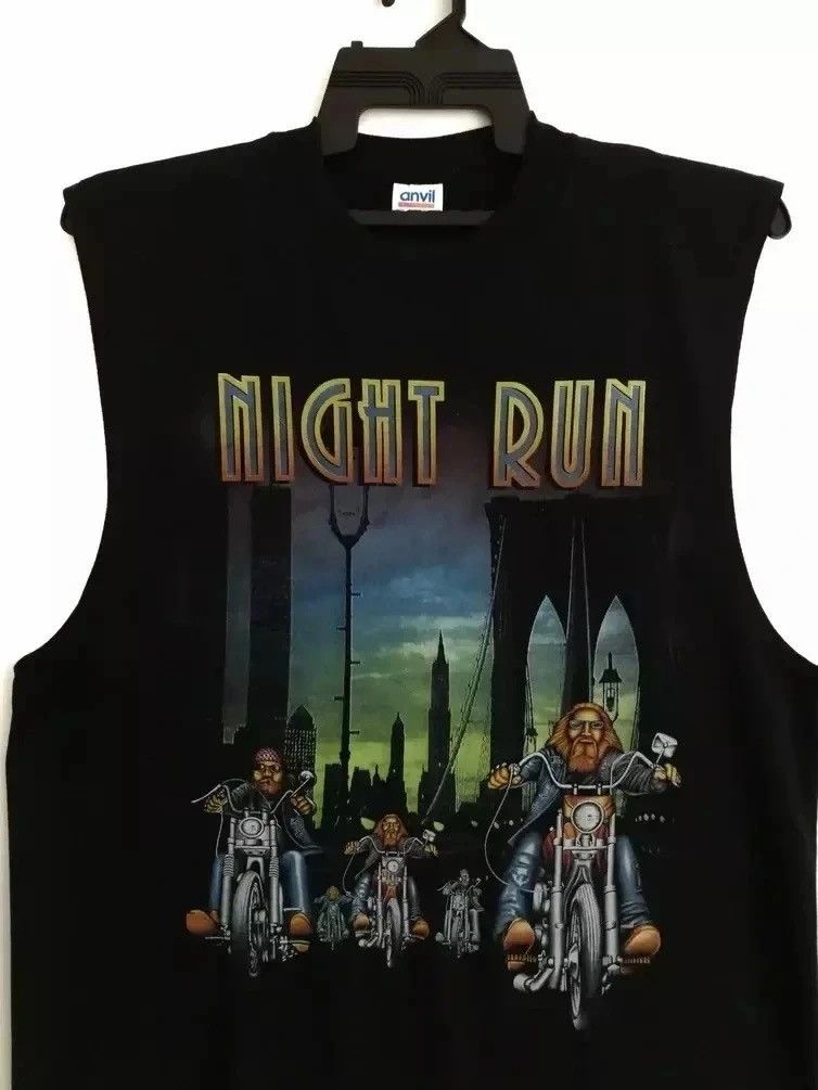 Vintage vintage night run sleeveless tshirt vintage graphics tee Size US L / EU 52-54 / 3 - 3 Thumbnail