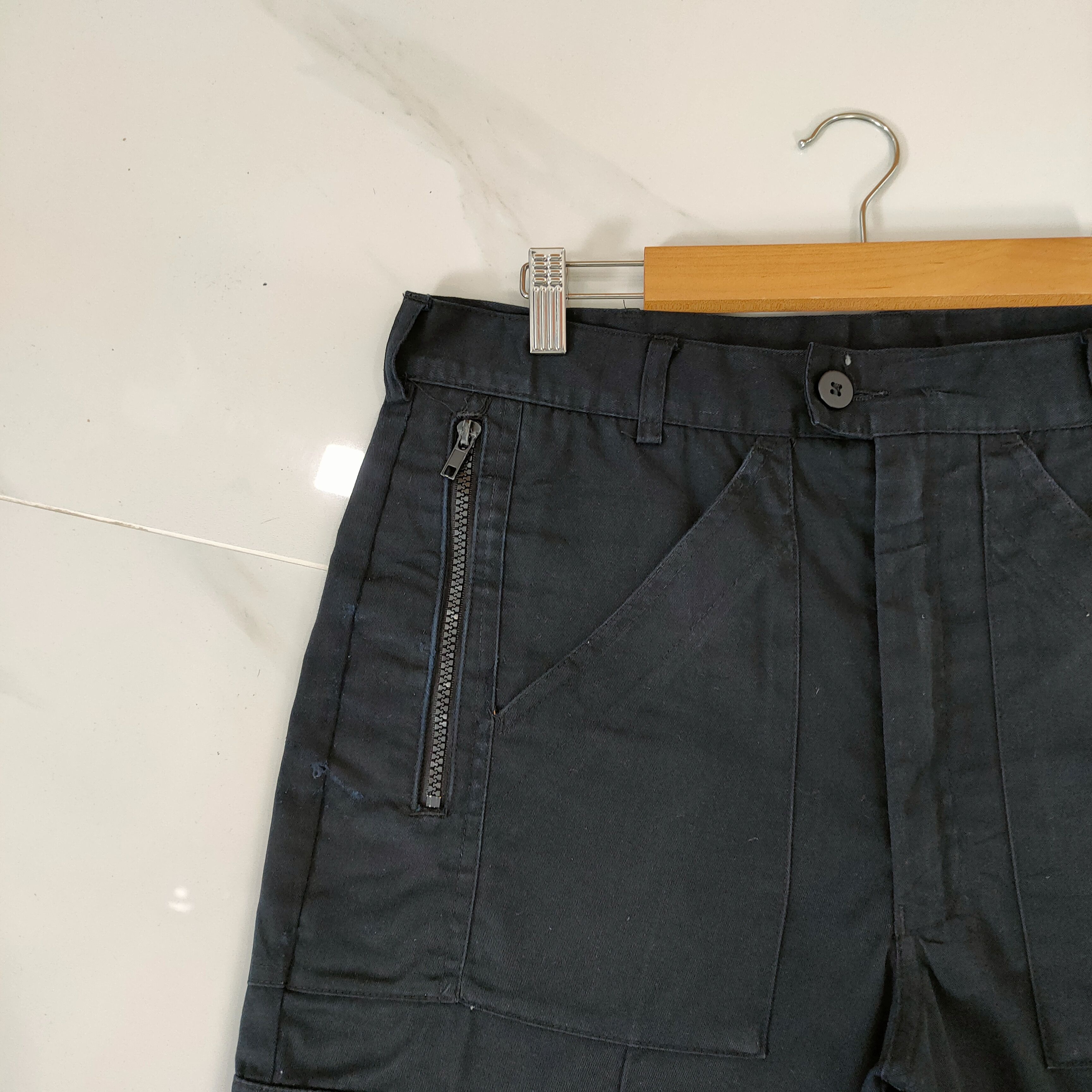 Japanese Brand DEMENSION MULTIPOCKET BLACK CARGO PANTS Size US 34 / EU 50 - 8 Thumbnail