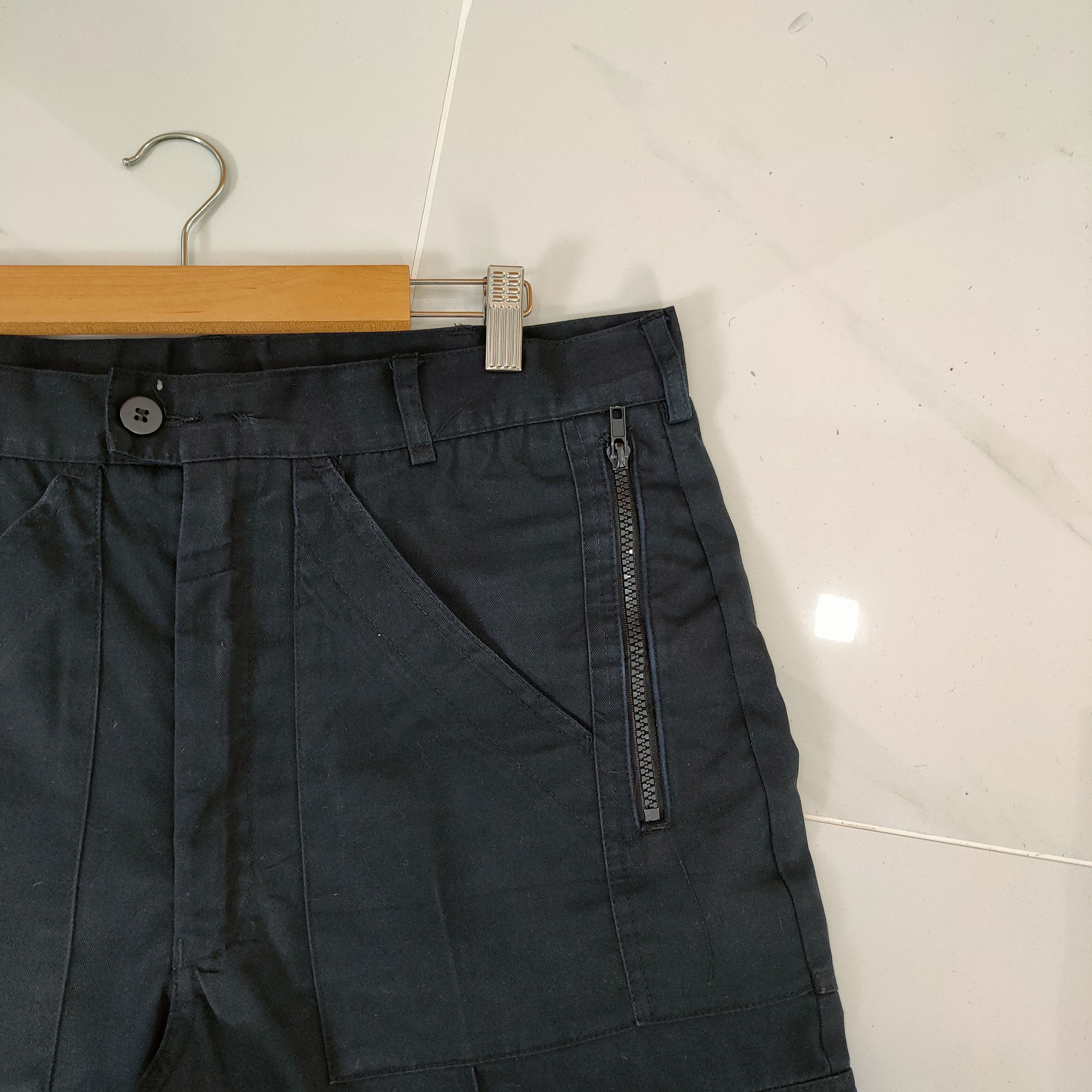 Japanese Brand DEMENSION MULTIPOCKET BLACK CARGO PANTS Size US 34 / EU 50 - 7 Thumbnail
