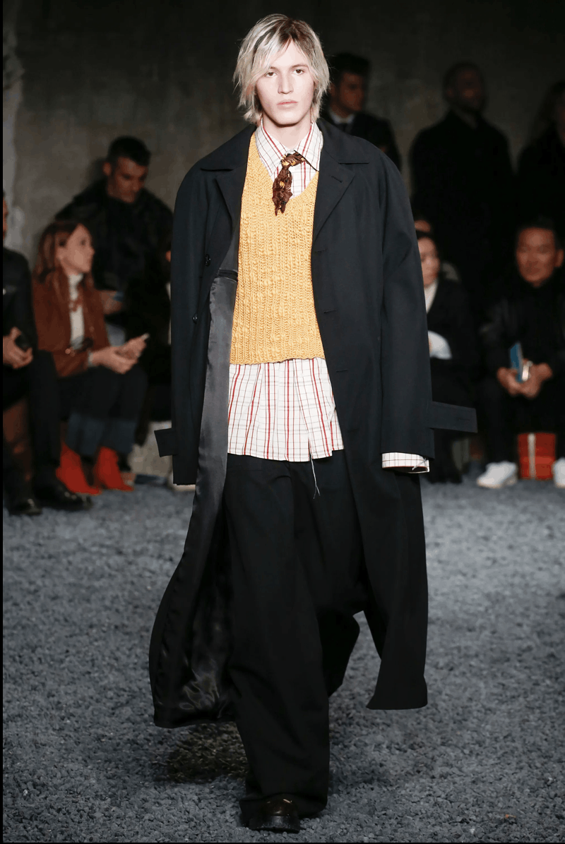 image of Marni $650+ Runway Fw18 Oversized Checked Shirt, It50, Mi Italy in Pale Beige, Men's (Size Medium)