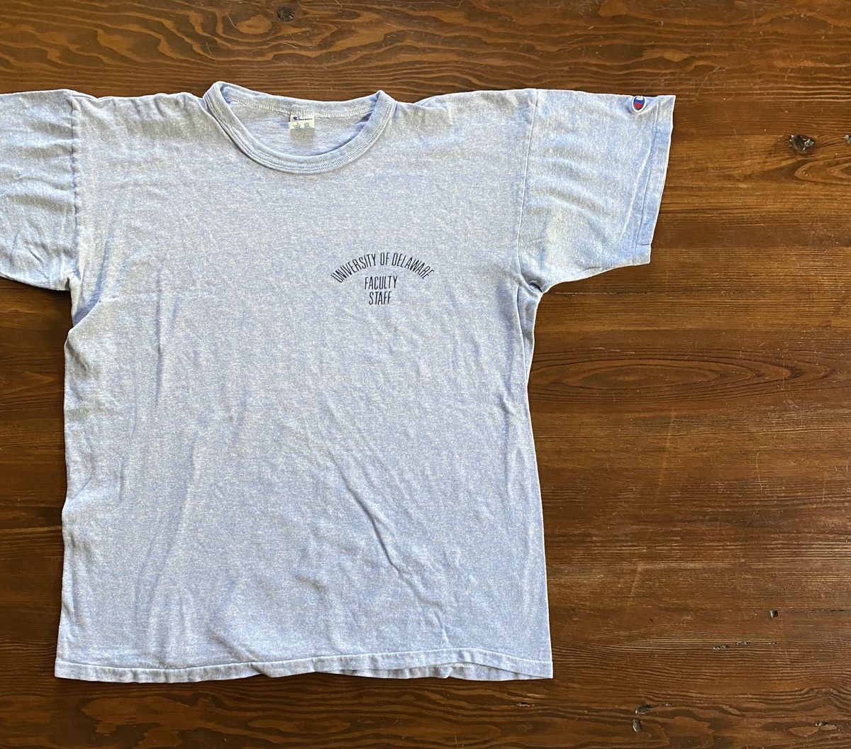 Champion Vintage 80’s Delaware Faculty Single Stitch Champion Attlee Size US XL / EU 56 / 4 - 1 Thumbnail
