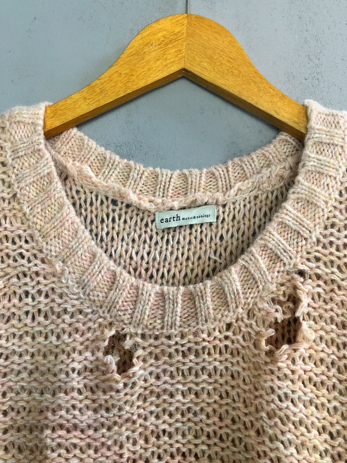 20471120 Japanese Brand Earth Distressed Grunge knitwear Japan style Size US M / EU 48-50 / 2 - 6 Thumbnail