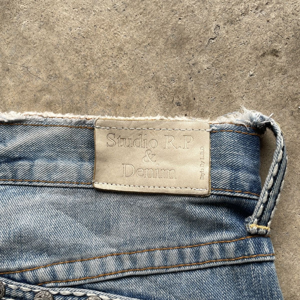 Japanese Brand RARE💥 Vintage Studio R.P JAPAN Faded Denim Jeans Pants Size US 34 / EU 50 - 10 Thumbnail