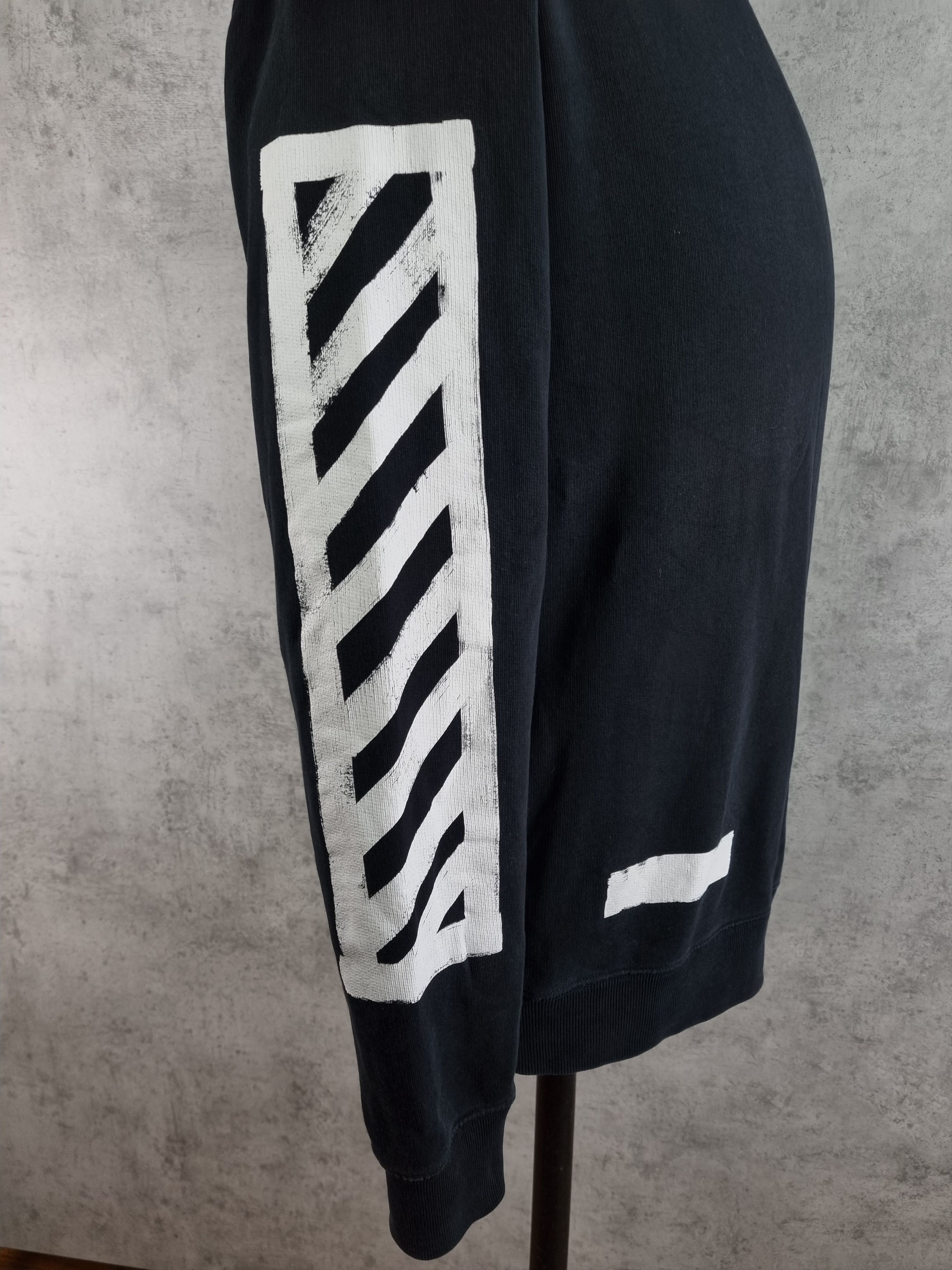 Off-White Off-White Big Logo Sweatshirt Size US L / EU 52-54 / 3 - 12 Thumbnail