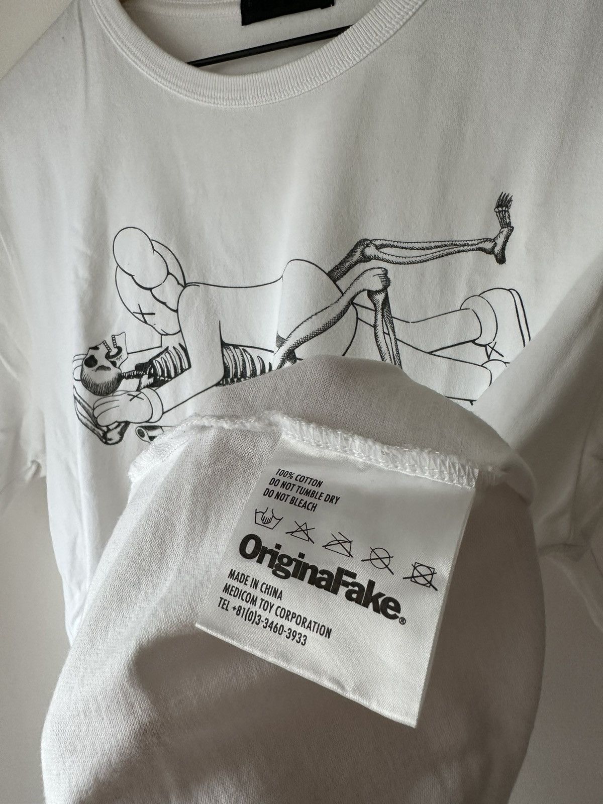 Original Fake Original Fake KAWS Skeleton T-Shirt White Size US XL / EU 56 / 4 - 6 Thumbnail