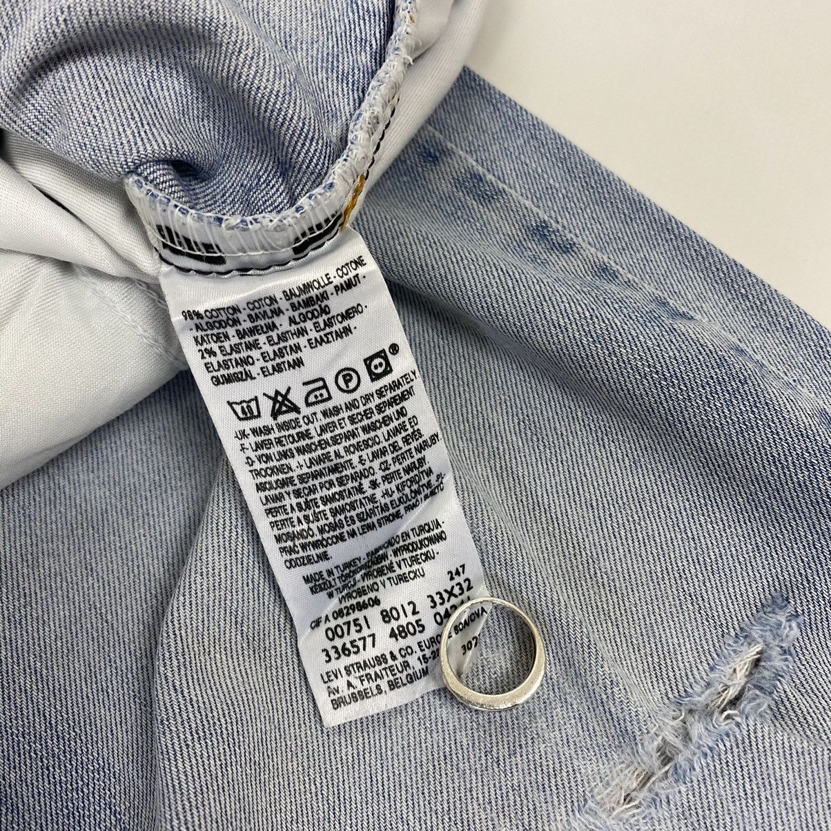 Levi's Levis 751 Faded Denim Jeans Size 33x32 Size US 33 - 11 Thumbnail