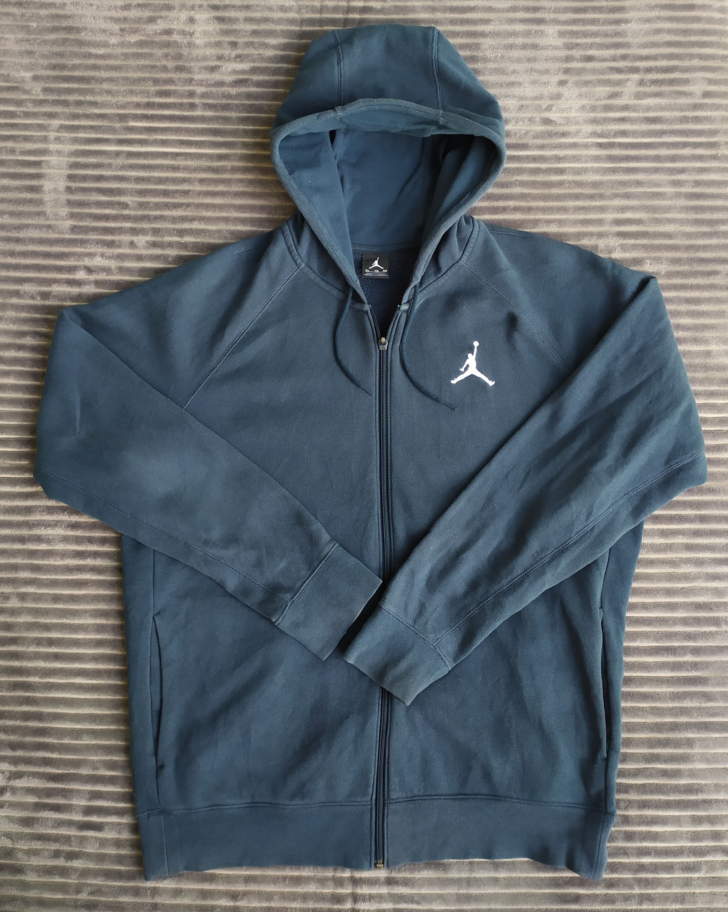Jordan Brand × Vintage Air Jordan Hoodie Sweater Sweatshirt Embroidery Logo Size US L / EU 52-54 / 3 - 1 Thumbnail