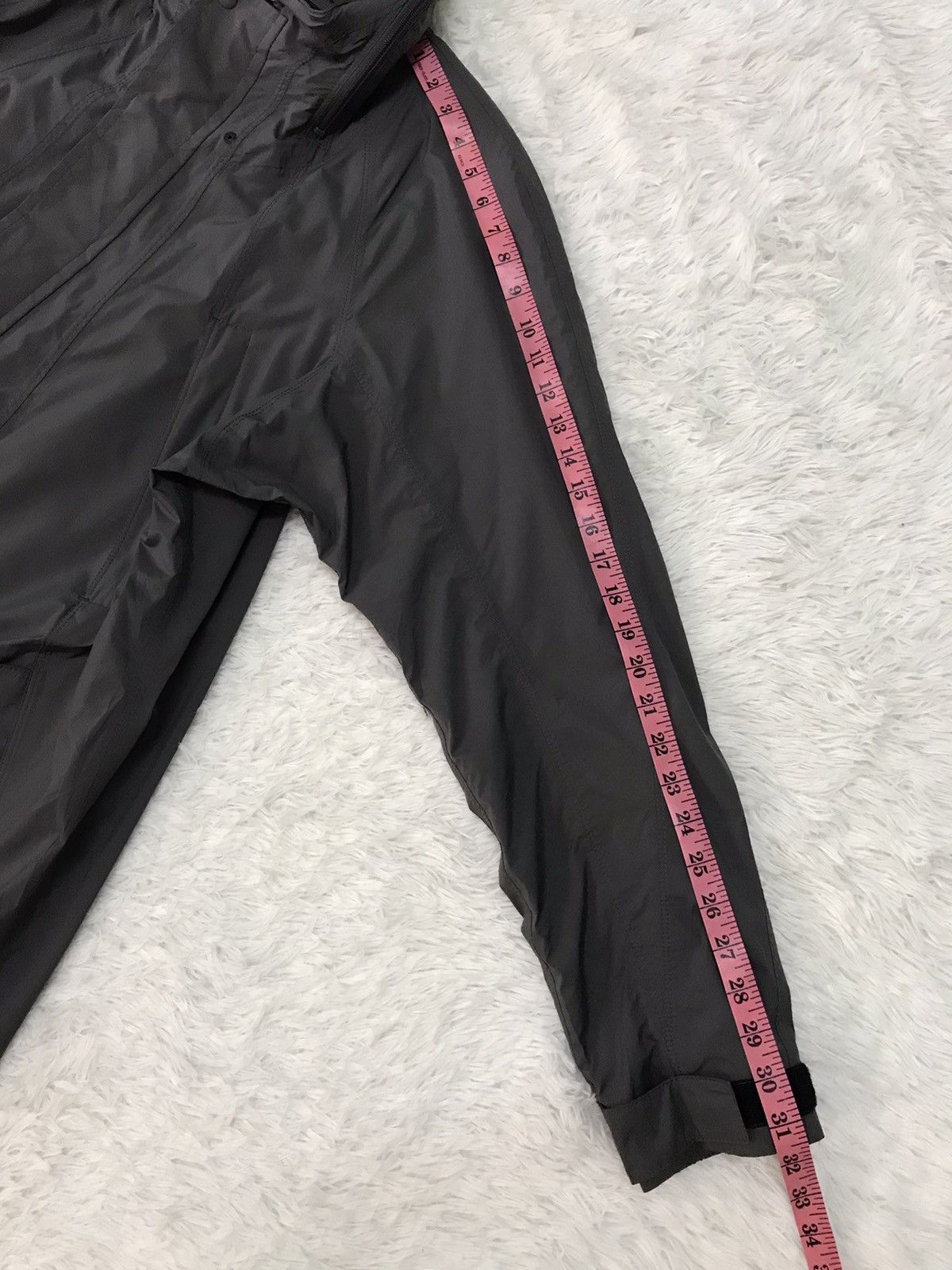 Issey Miyake Issey Miyake Oversized SAMPLE Raincoat Like Jacket Size US XL / EU 56 / 4 - 17 Thumbnail