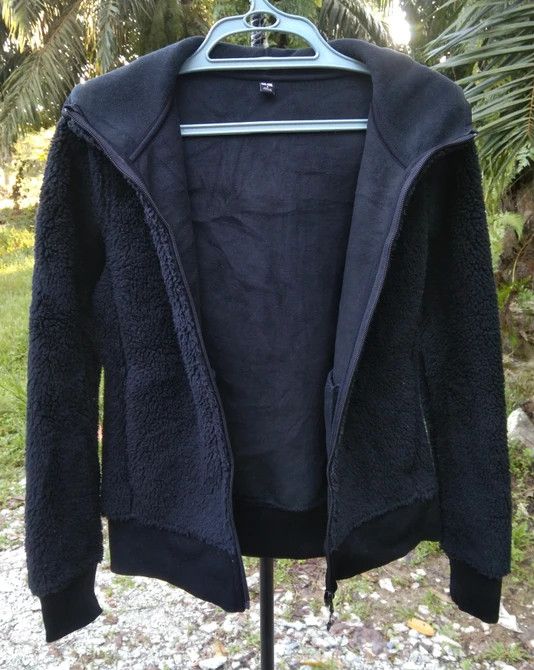 Japanese Brand × Uniqlo UNIQLO PILE-LINED FLEECE JACKET WITH HOOD Size US S / EU 44-46 / 1 - 11 Thumbnail