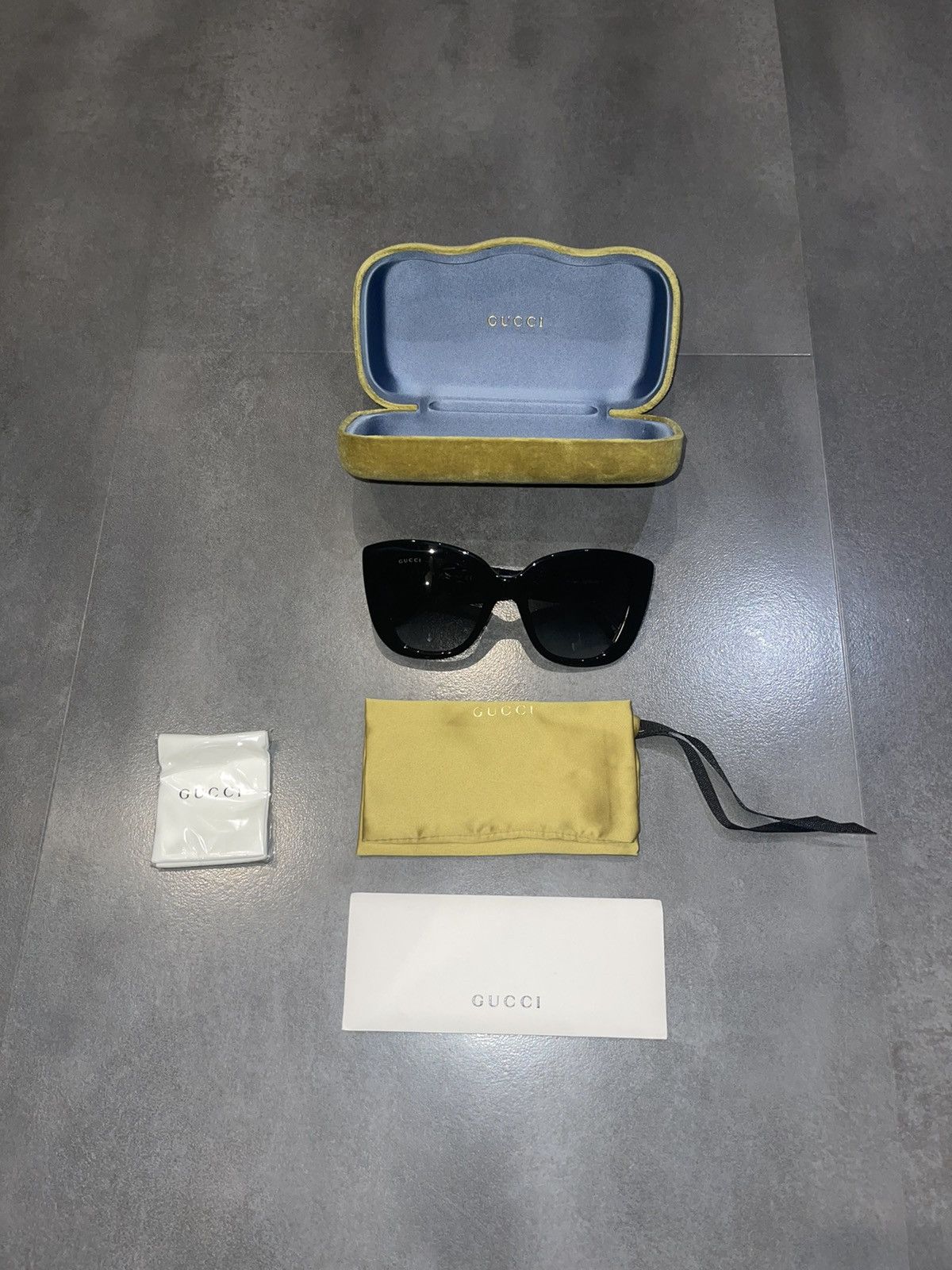 Gucci Gucci GG0327S "GG' Logo Black Sunglasses Size ONE SIZE - 14 Thumbnail
