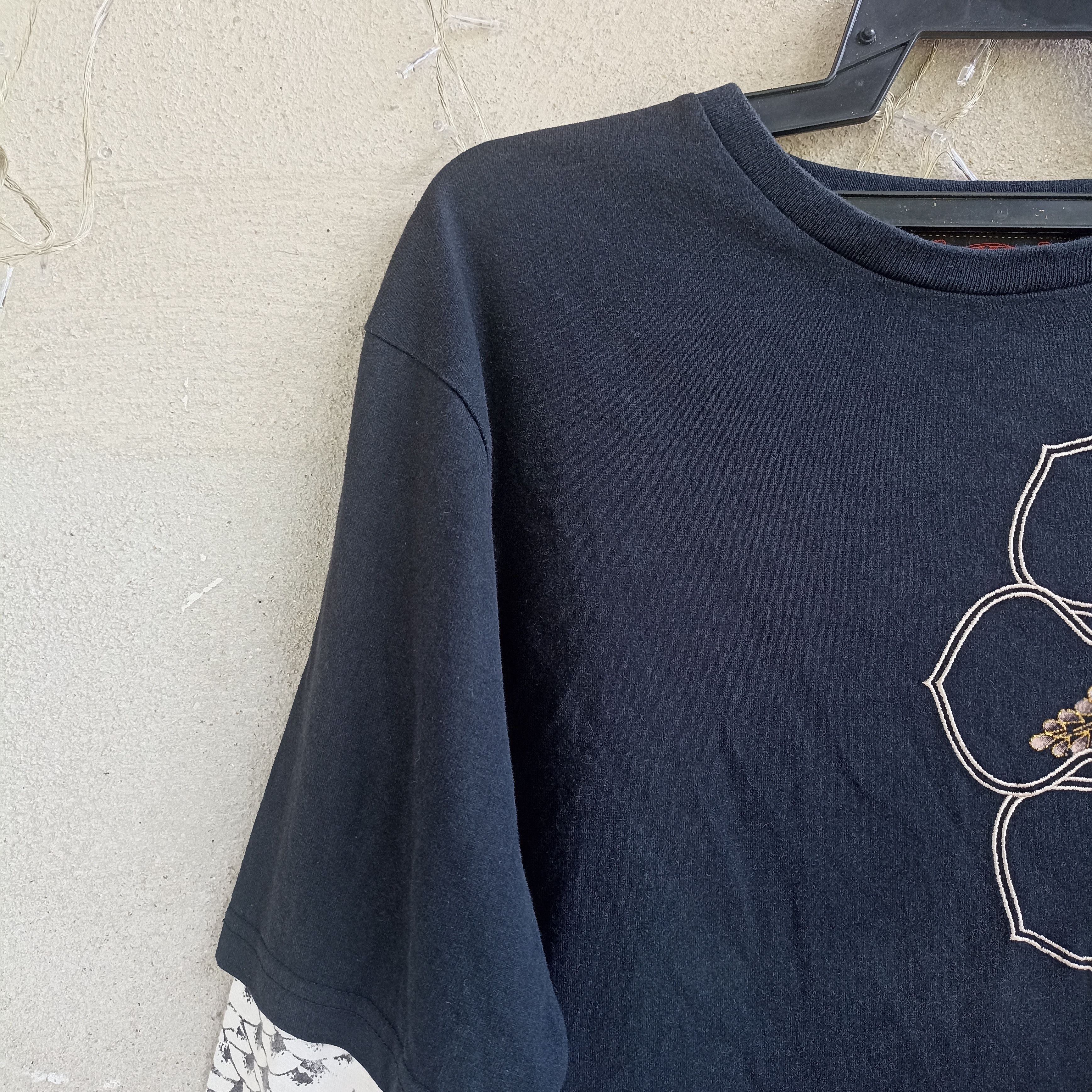 Dragonfly × Japanese Brand Two Big Dragon Embroidery Black Tshirt Size US S / EU 44-46 / 1 - 5 Thumbnail