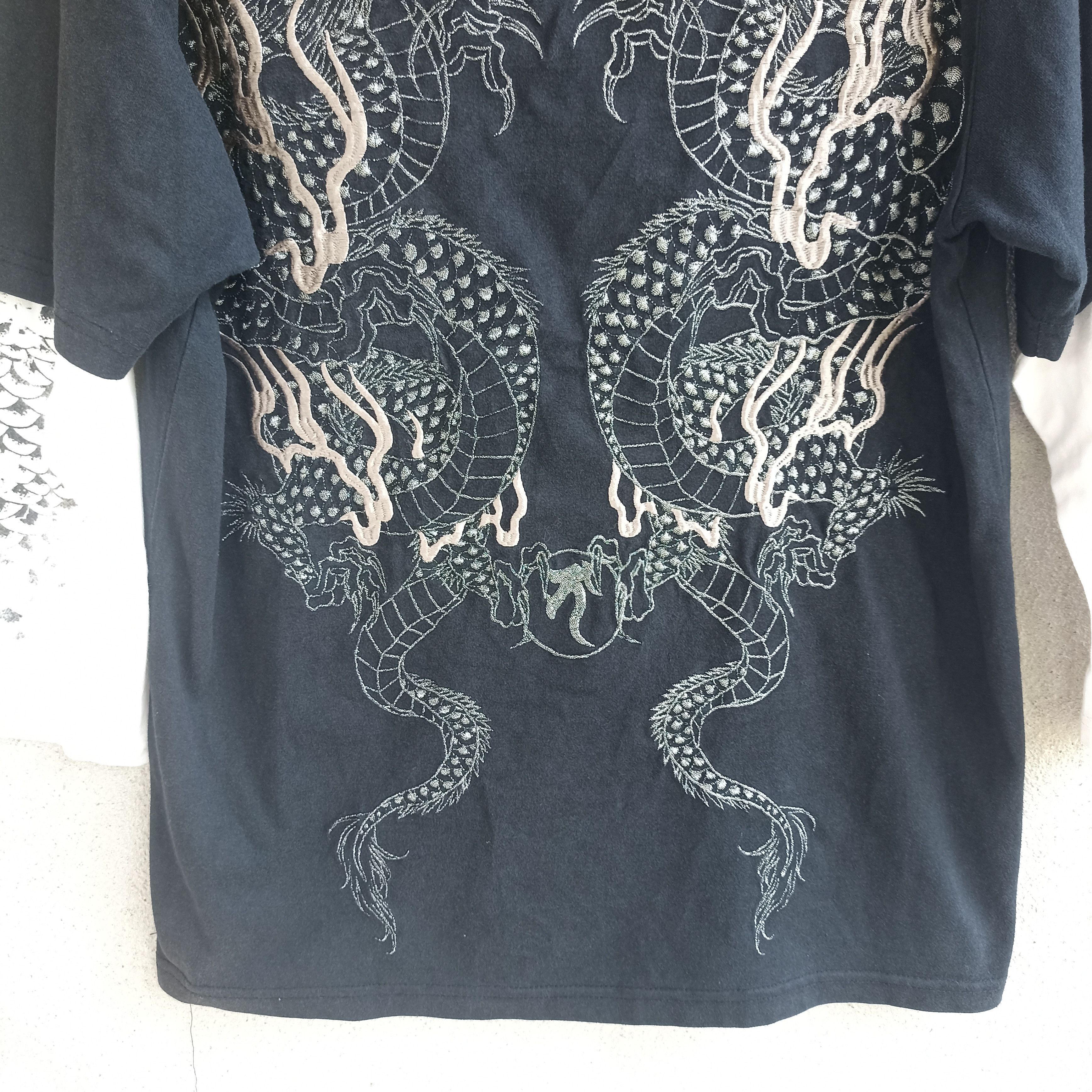 Dragonfly × Japanese Brand Two Big Dragon Embroidery Black Tshirt Size US S / EU 44-46 / 1 - 12 Thumbnail