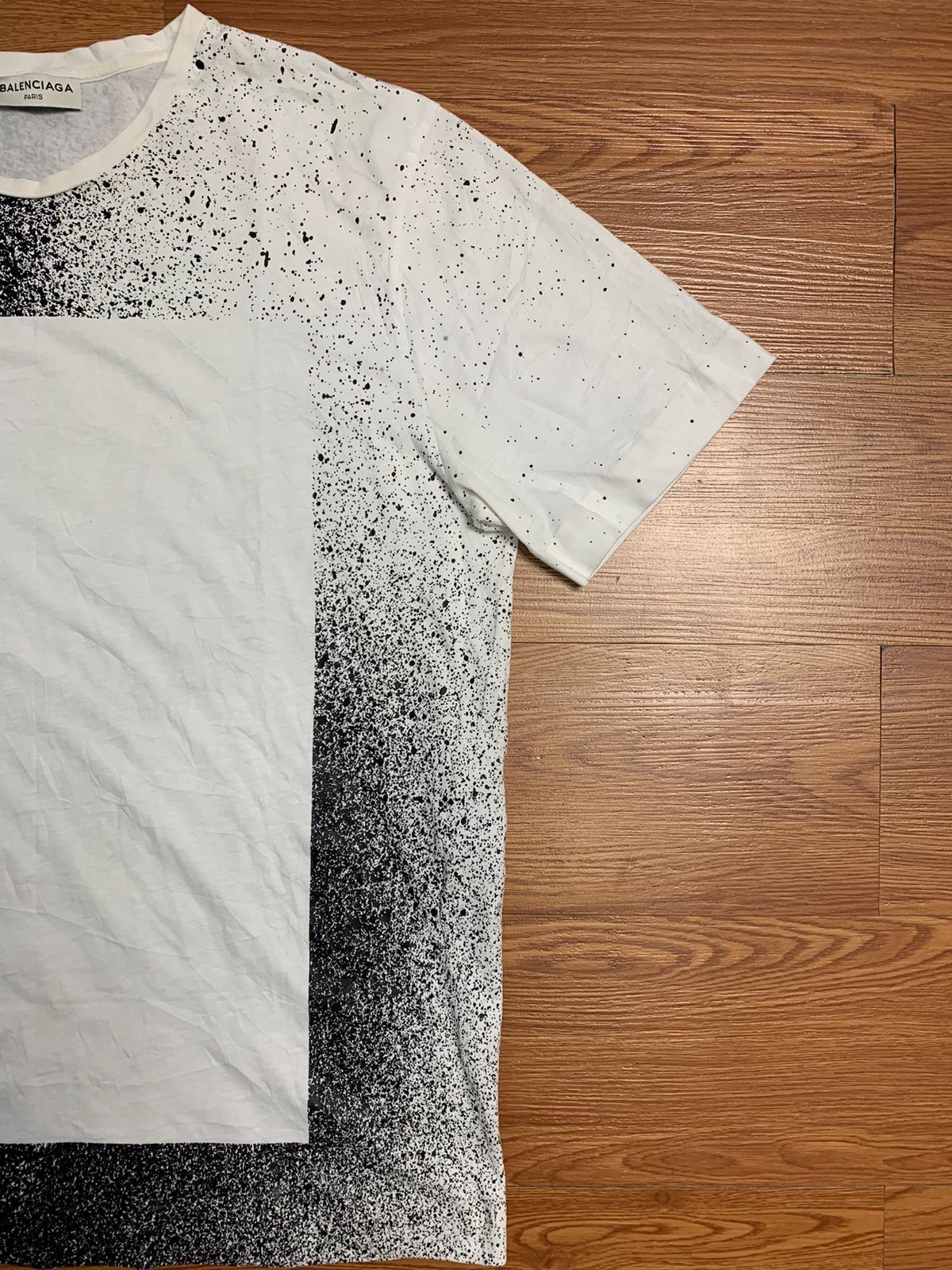 Balenciaga Balenciaga Paint Spray Print Shirt Size US L / EU 52-54 / 3 - 4 Thumbnail