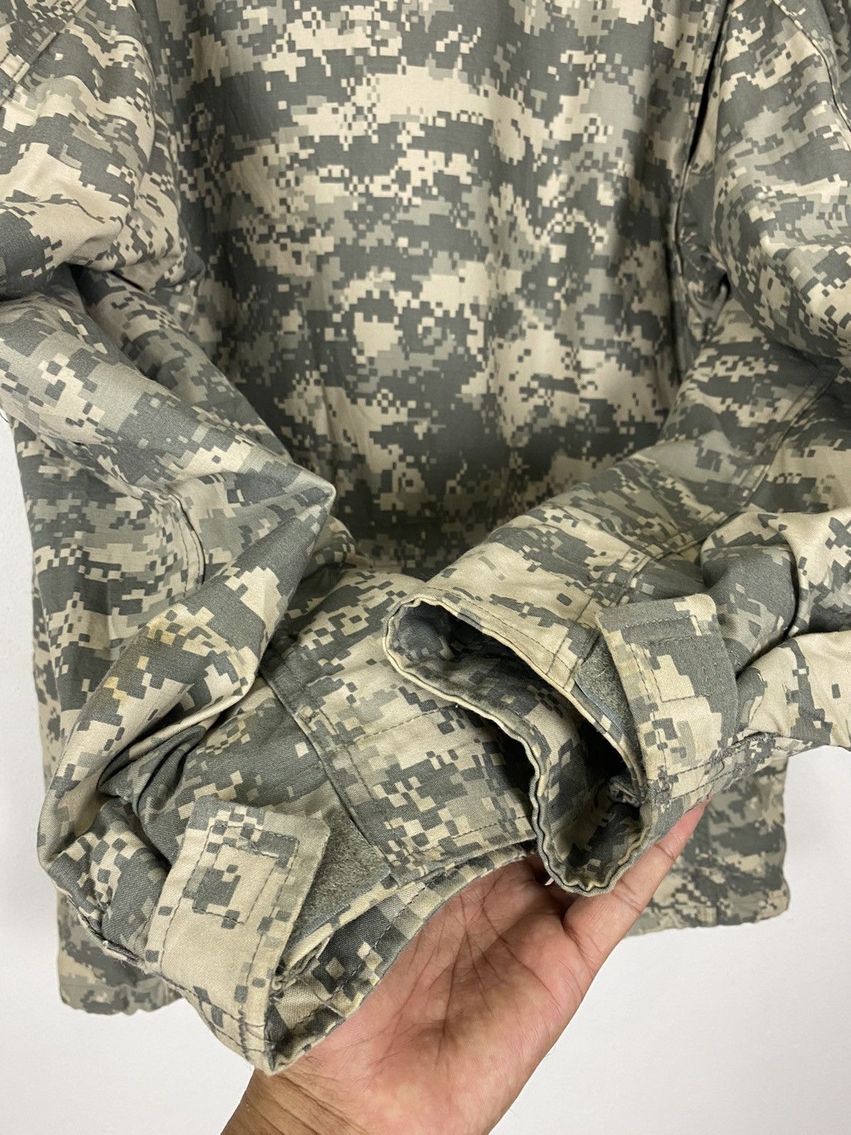 Vintage VINTAGE GOLDEN MFG CAMO DIGITAL MILITARY PARKA JACKET Size US XL / EU 56 / 4 - 13 Thumbnail