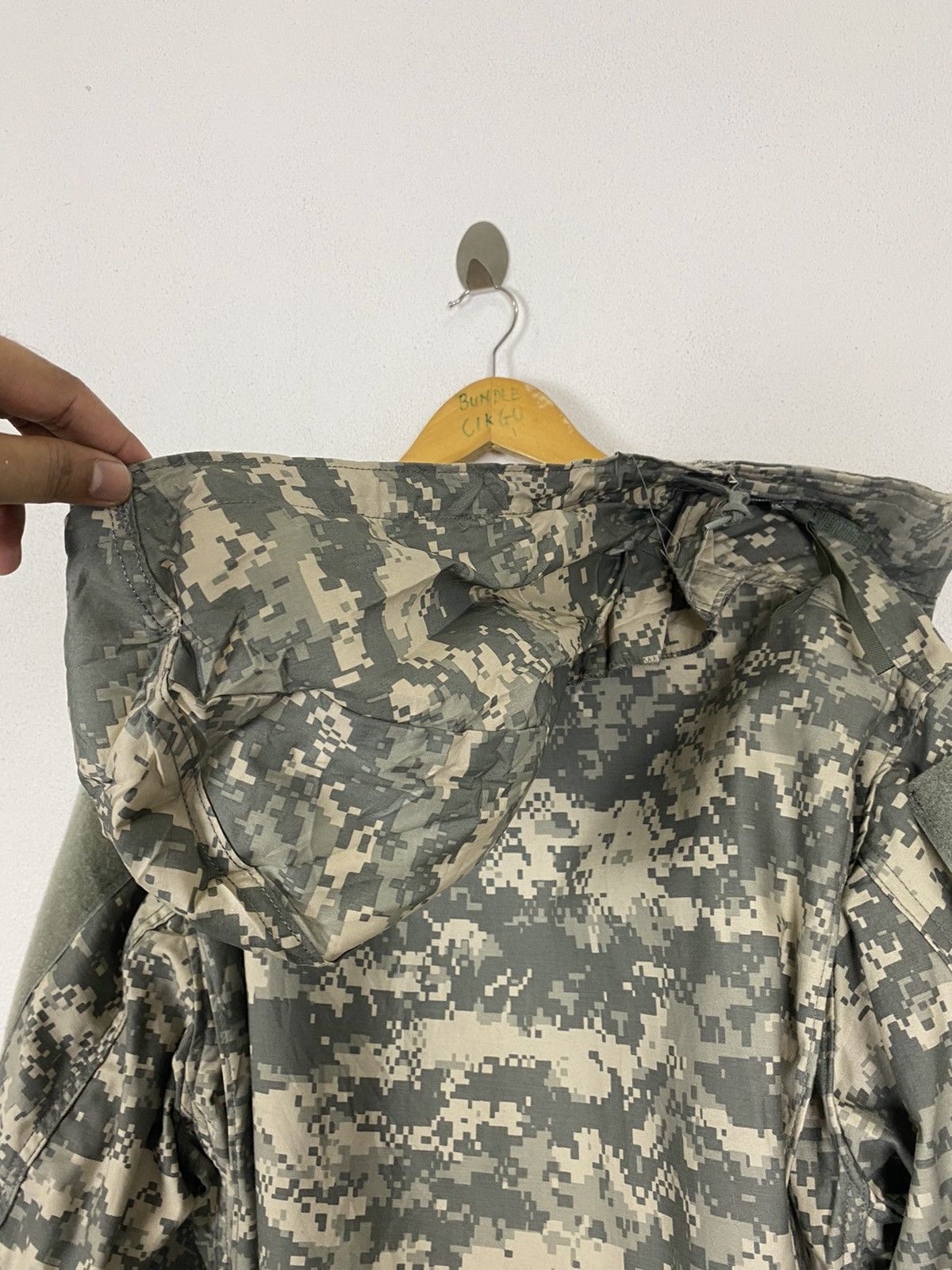 Vintage VINTAGE GOLDEN MFG CAMO DIGITAL MILITARY PARKA JACKET Size US XL / EU 56 / 4 - 14 Thumbnail