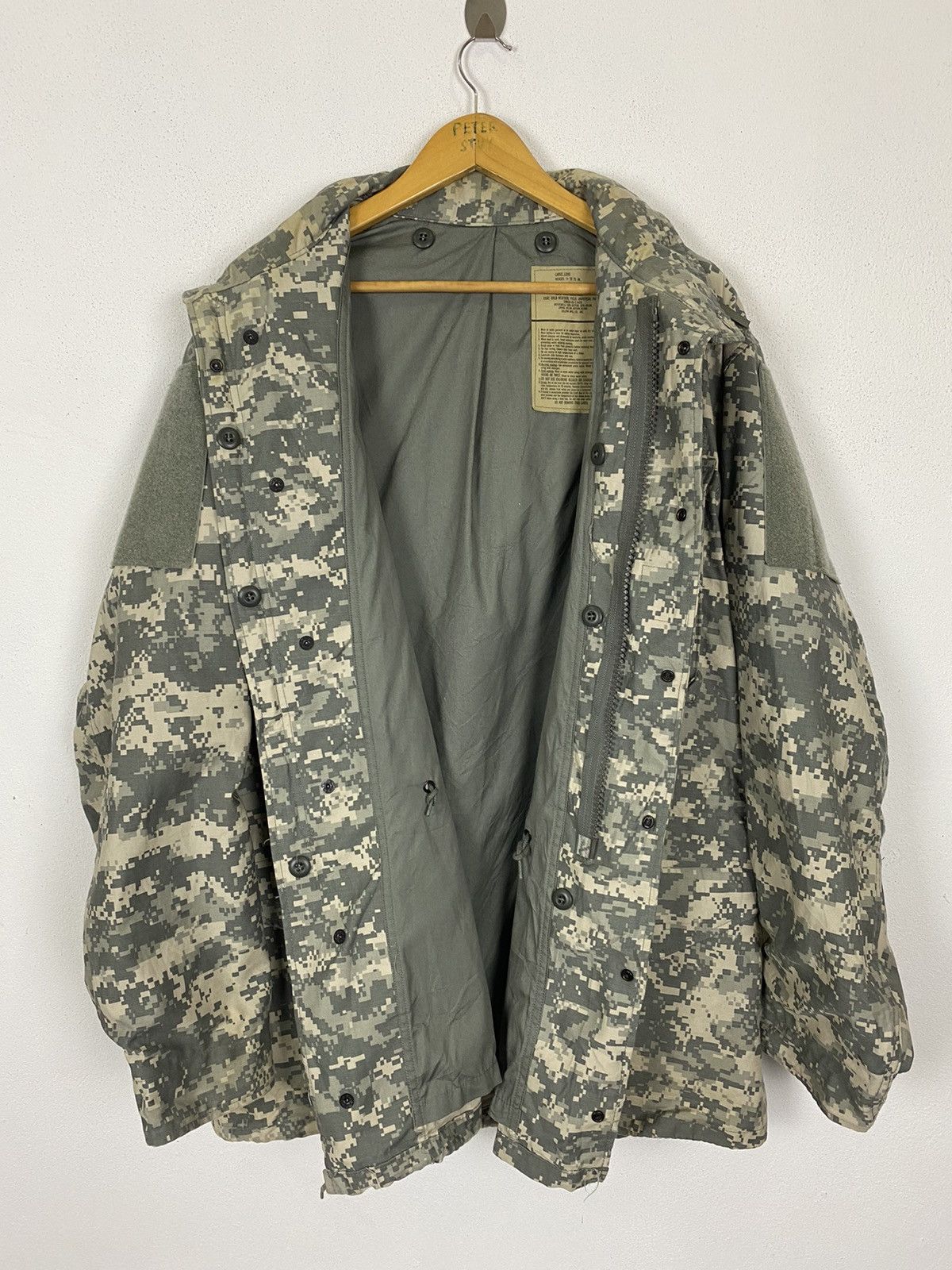 Vintage VINTAGE GOLDEN MFG CAMO DIGITAL MILITARY PARKA JACKET Size US XL / EU 56 / 4 - 4 Thumbnail