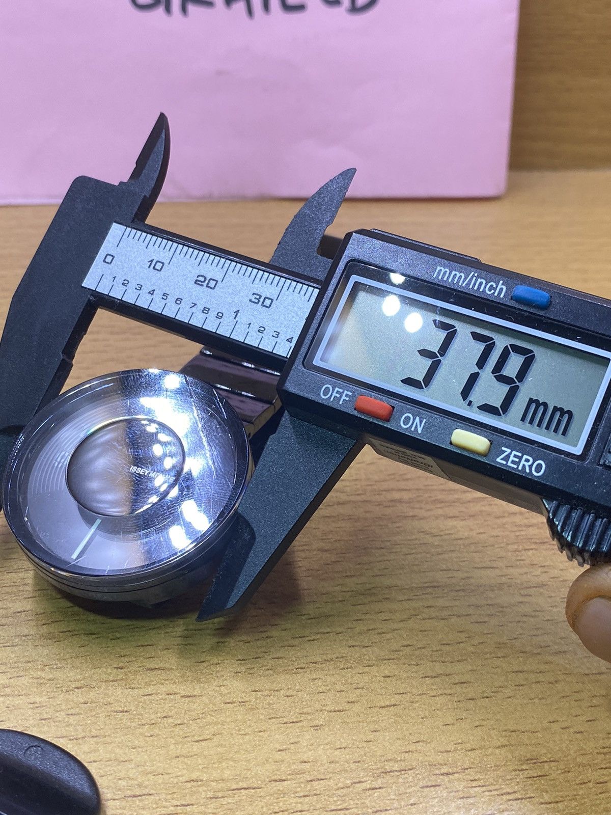 Issey Miyake OFFER YOUR PRICE🔥 issey miyake watch Size ONE SIZE - 7 Thumbnail