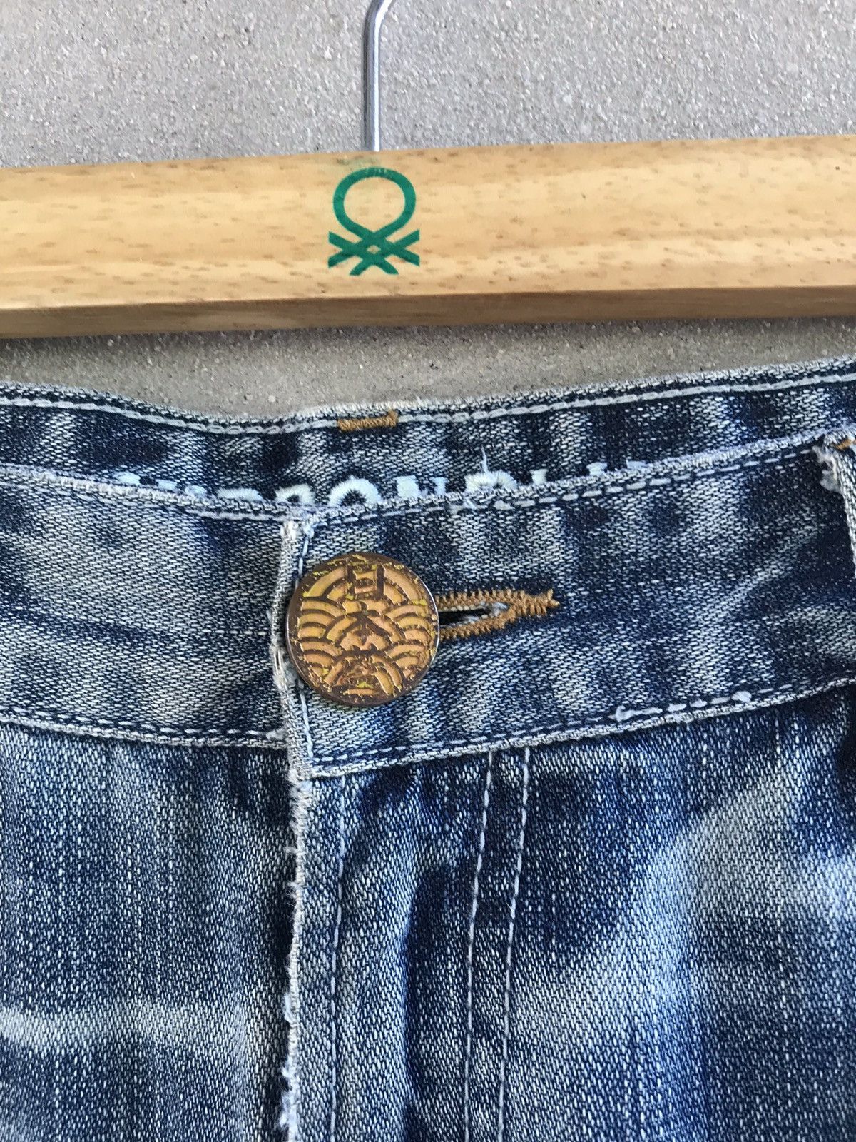 Hysteric Glamour VINTAGE NIPPON BLUE DISTRESSED DENIM PANTS JAPANESE Size US 36 / EU 52 - 14 Thumbnail
