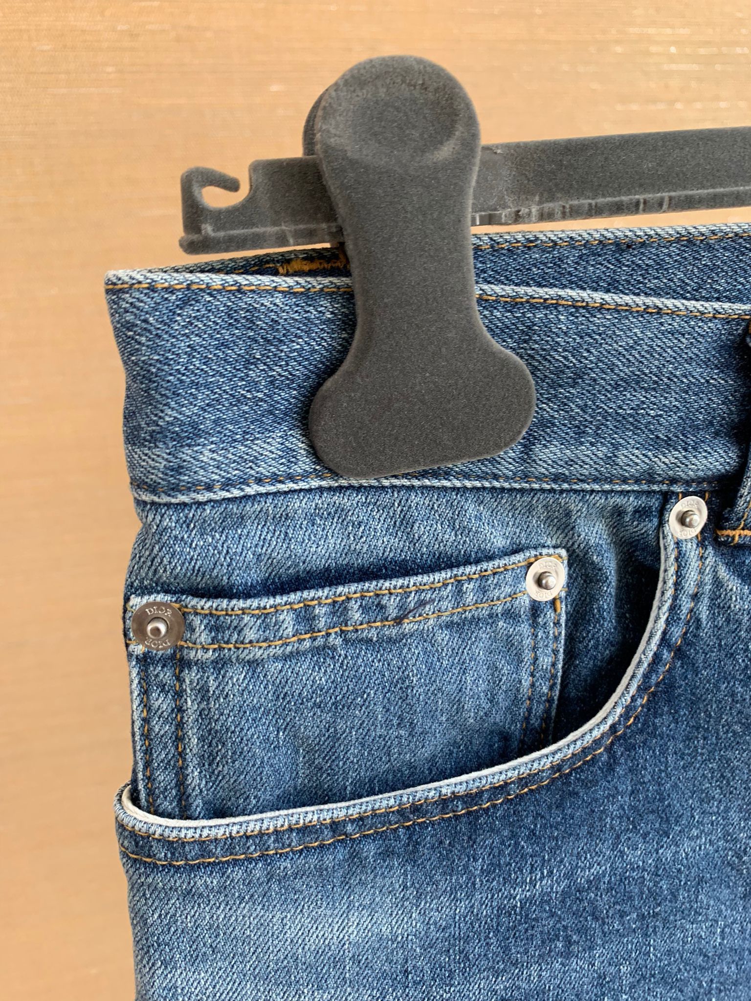 Dior × Stussy Shaun Bee Embroidered Denim in Blue Size US 31 - 8 Thumbnail