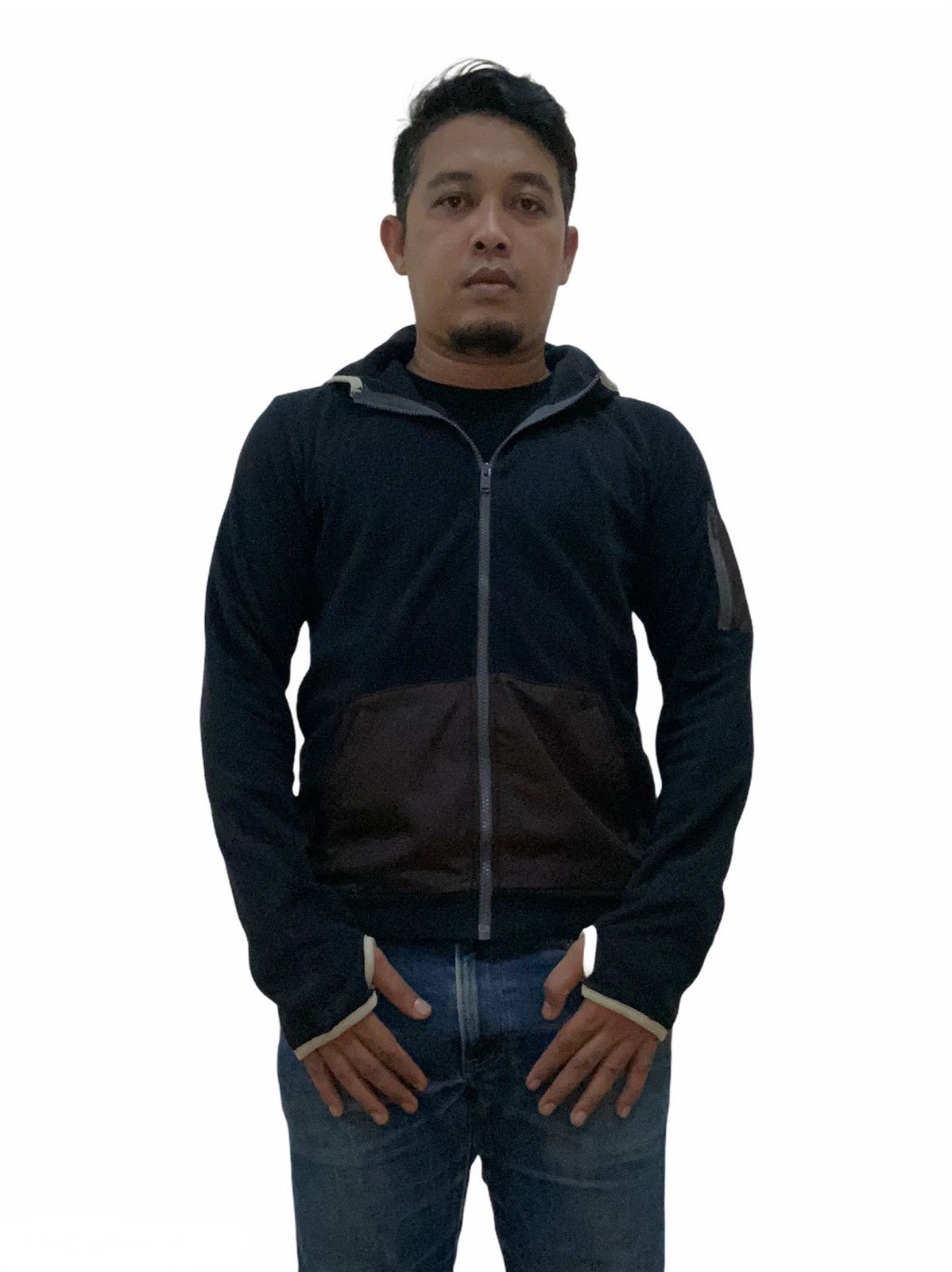 Jun Takahashi Uniqlo x Undercover Fleece Hoddies Sweater Size US M / EU 48-50 / 2 - 1 Thumbnail