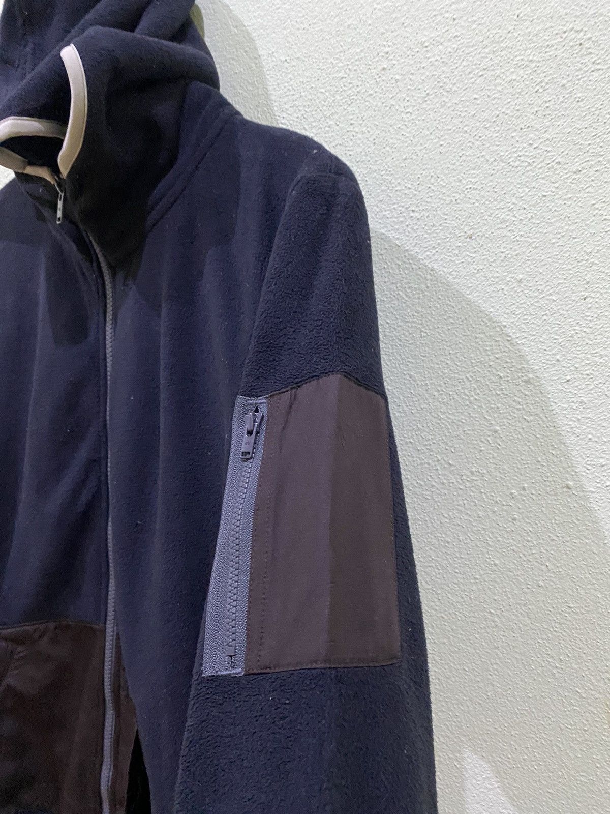 Jun Takahashi Uniqlo x Undercover Fleece Hoddies Sweater Size US M / EU 48-50 / 2 - 8 Thumbnail