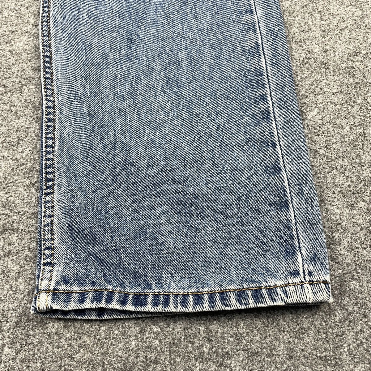 Levi's × Vintage Vintage Levi's 505 Distressed Jeans wc-192 Size US 39 - 5 Thumbnail