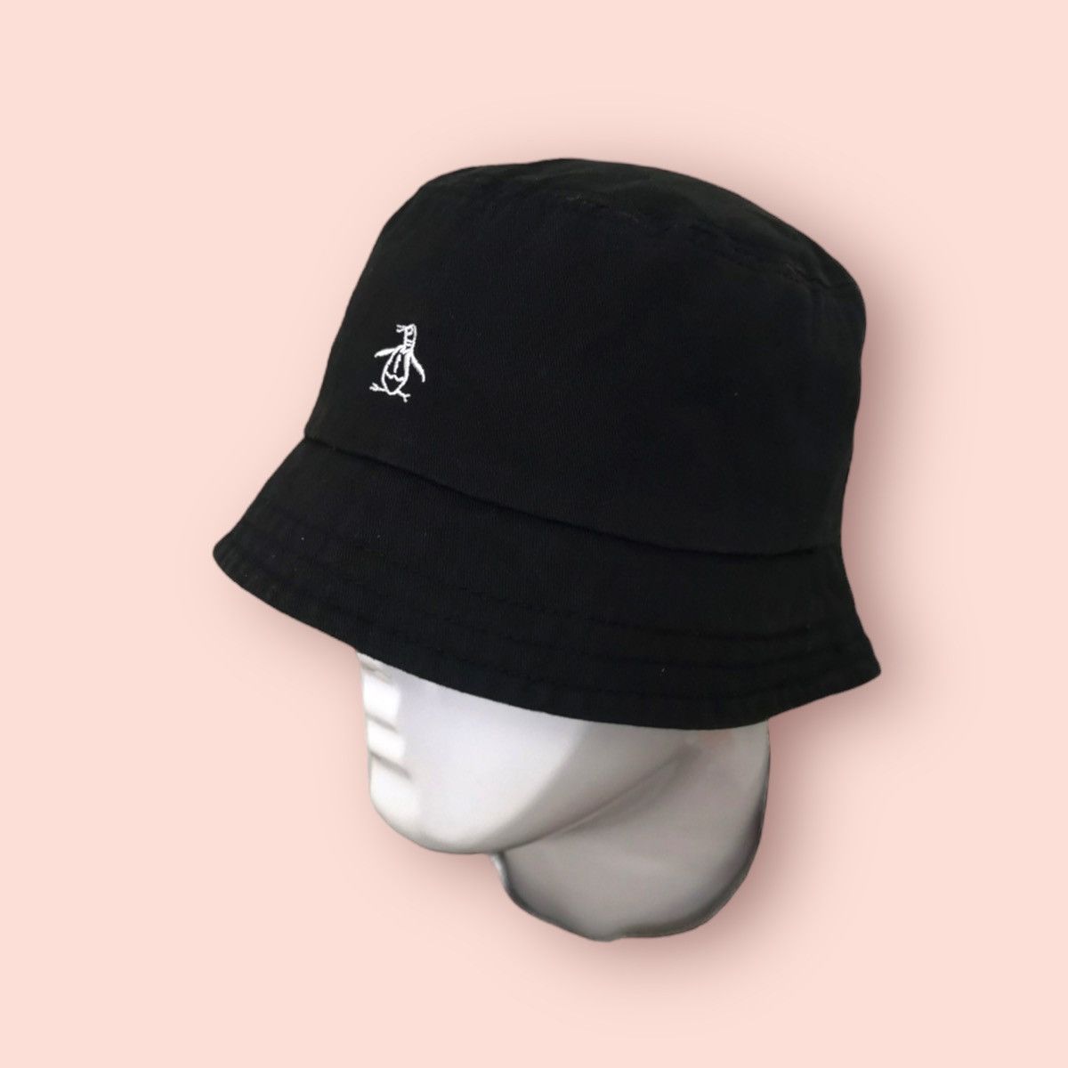 image of Vintage Munsingwear (Grand Slam) Bucket Hat in Black, Men's