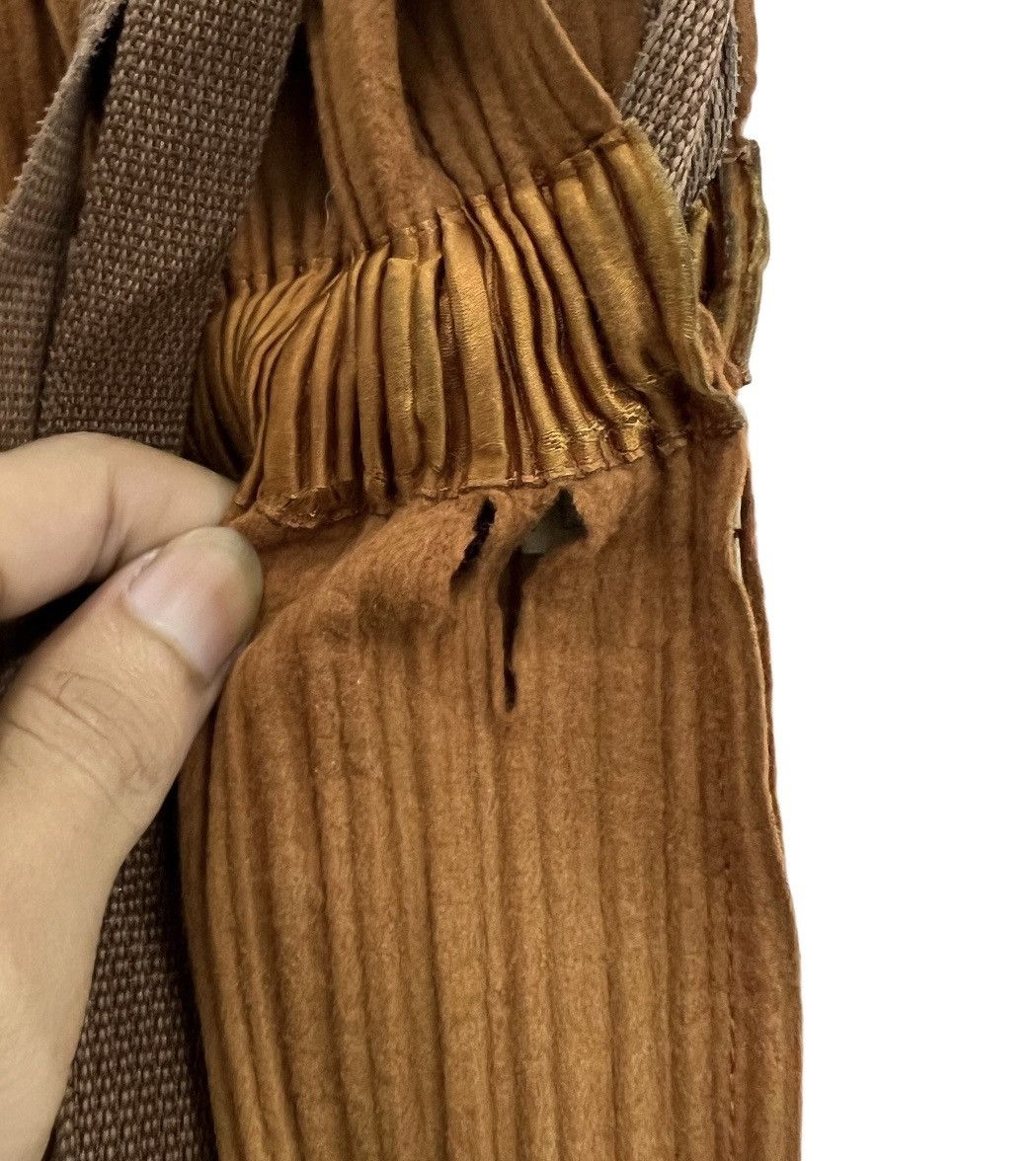 Pleats Please Issey Miyake Vintage Issey Miyake Pleats Please Bag Size ONE SIZE - 6 Thumbnail