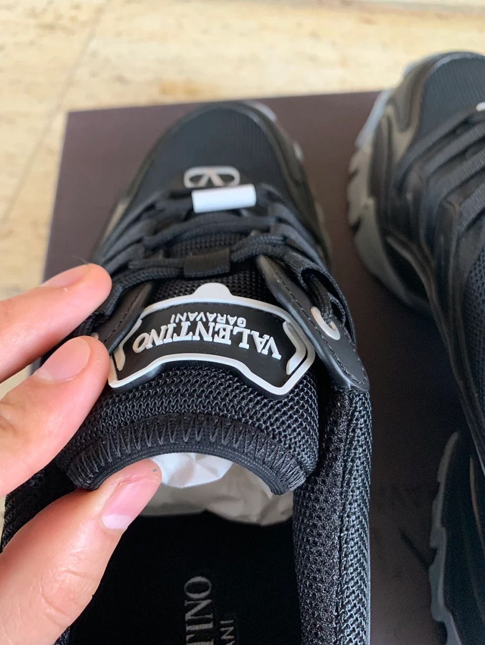 Valentino Leather Logo Trainer in Black Size US 9 / EU 42 - 10 Thumbnail