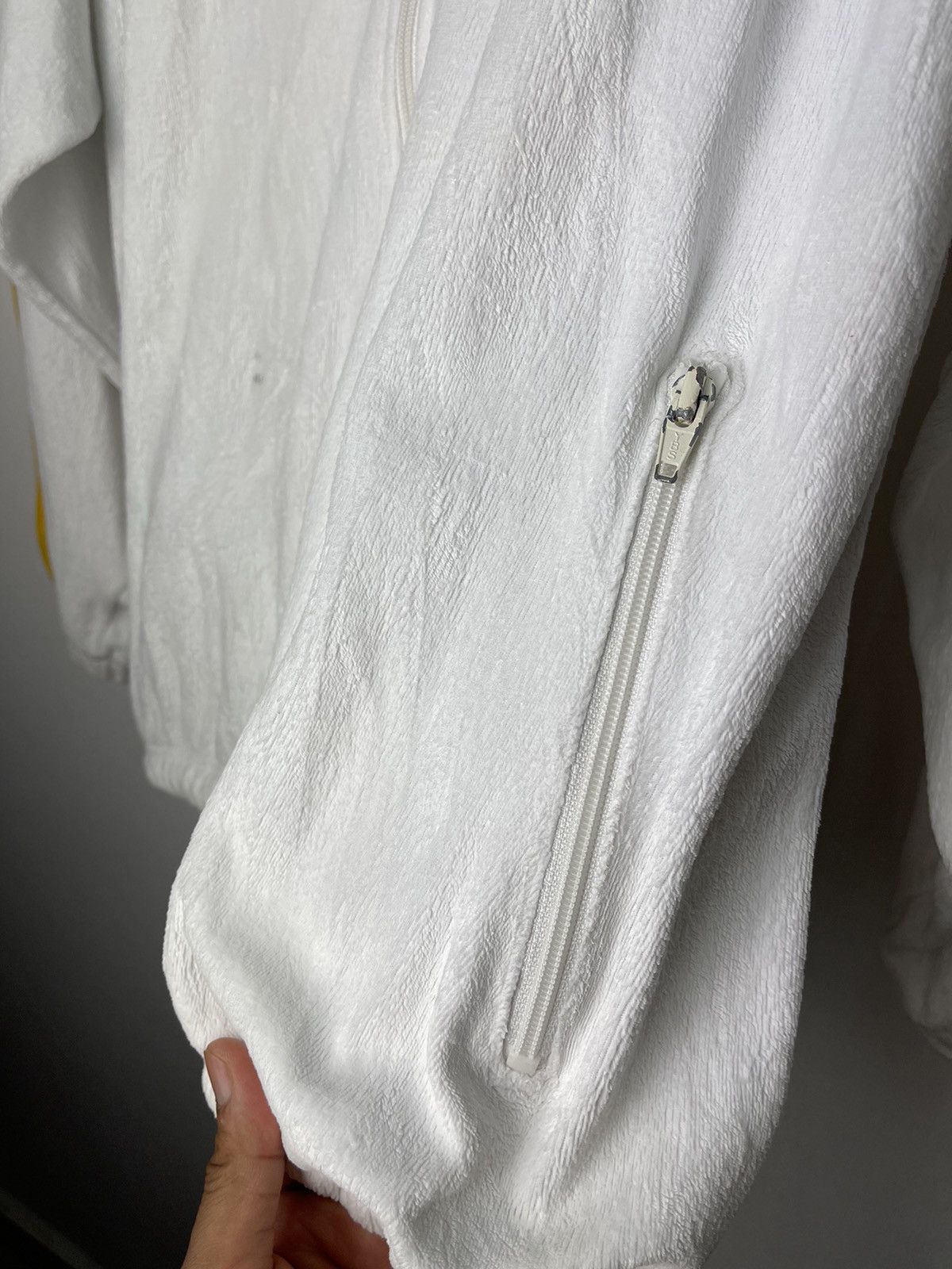 NBA × Vintage Vintage NBA Los Angeles Lakers Embroidery Logo Sweatshirt Size US L / EU 52-54 / 3 - 8 Thumbnail