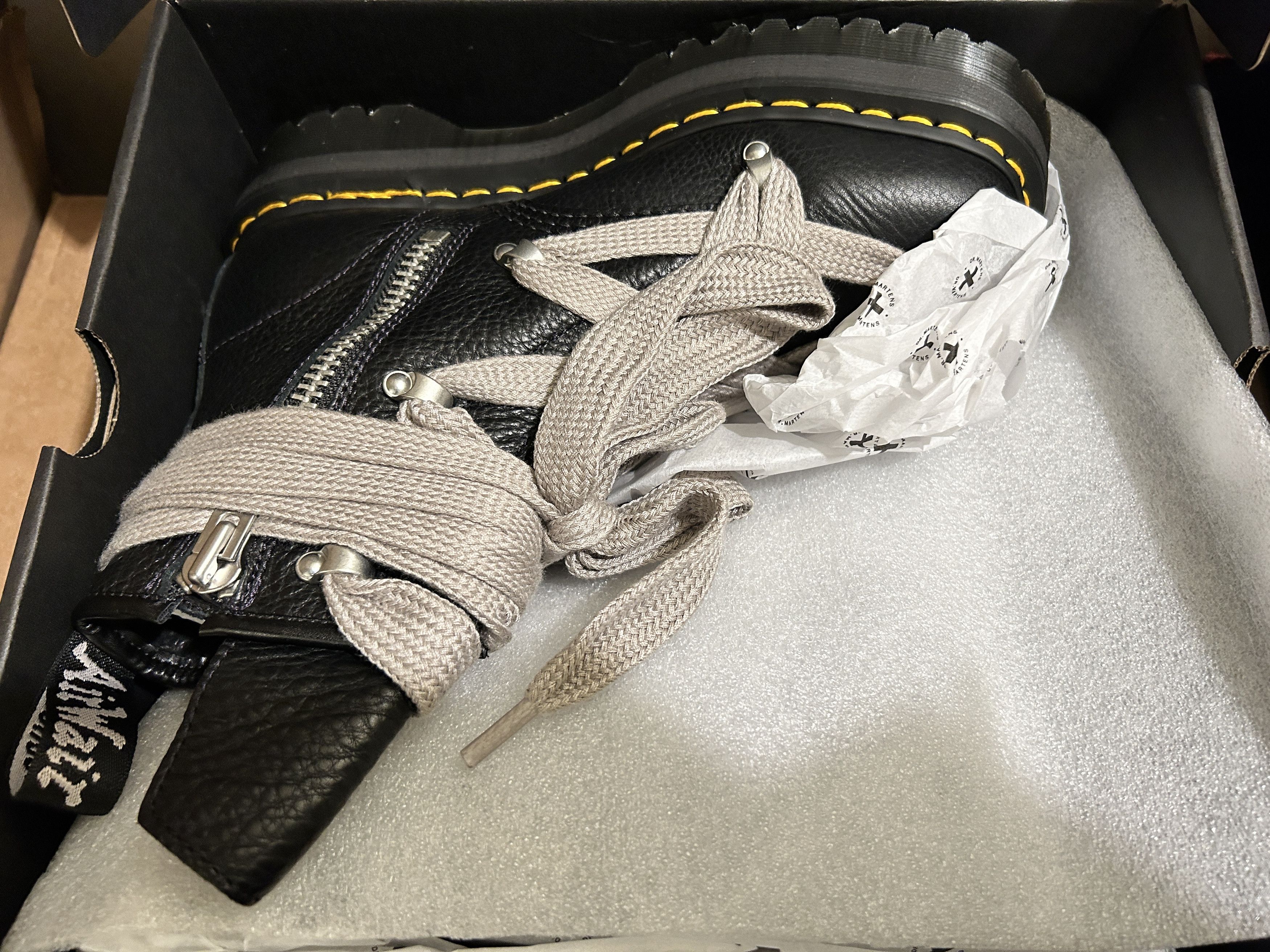 Dr. Martens × Rick Owens 1460 Quad Leather Sole Pentagram Jumbo Lace Boot Black Size US 10 / EU 43 - 6 Thumbnail