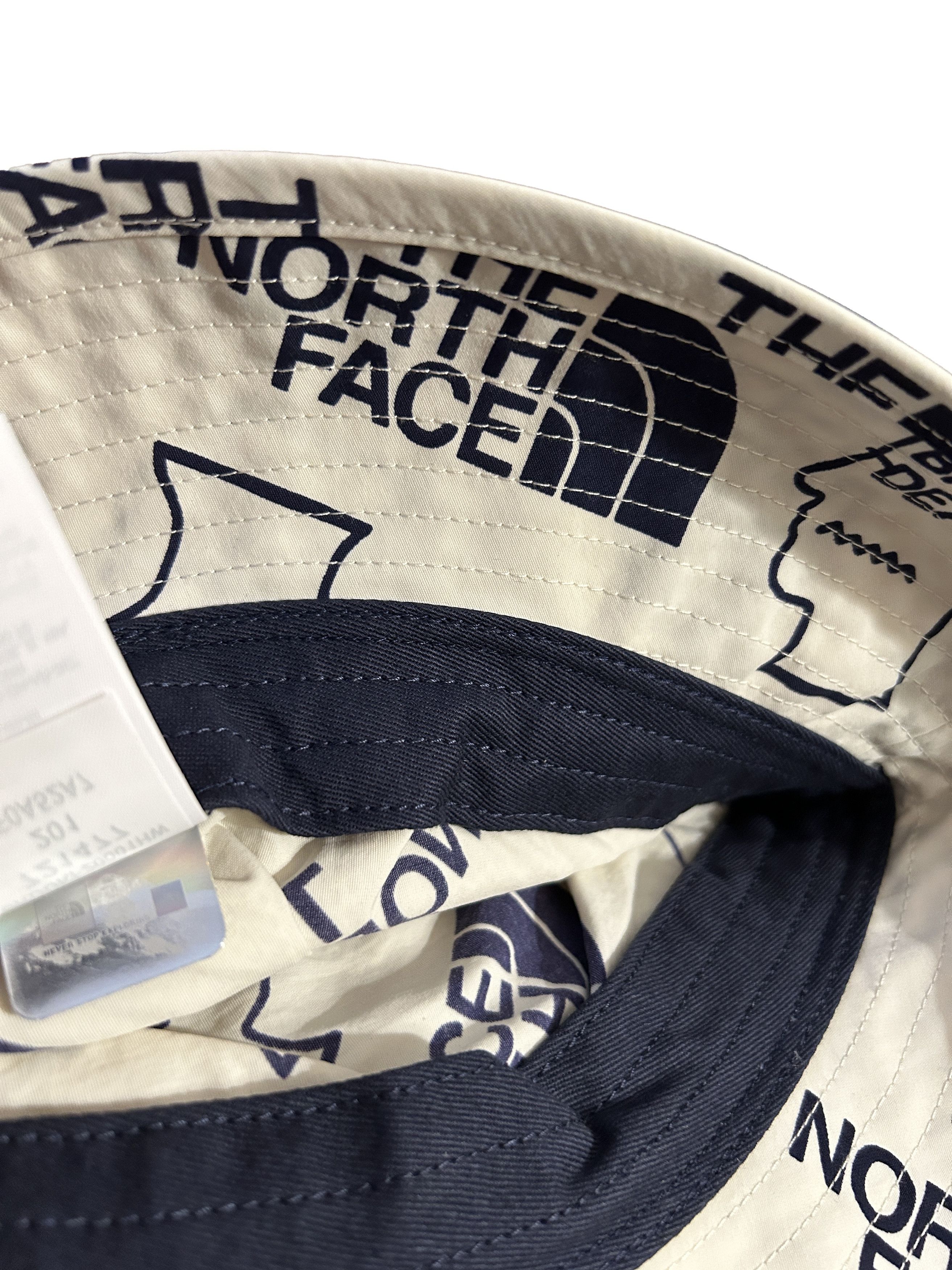 Brain Dead × The North Face The North Face Brain Dead Brain Dead X TNF Bucket Hat White Size ONE SIZE - 8 Thumbnail