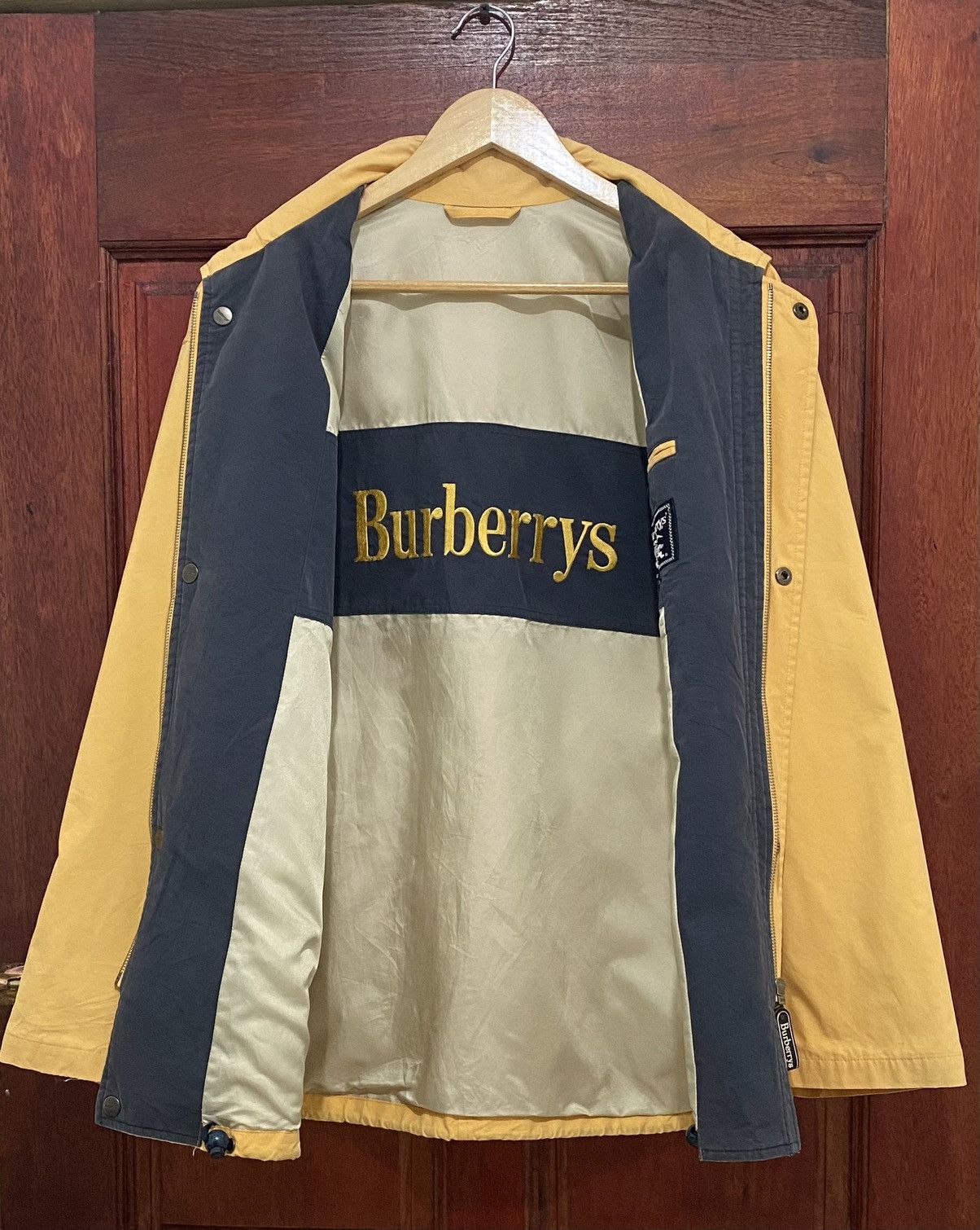 Burberry × Burberry Prorsum Vintage Burberry Jacket Design Light Colour Yellow Size US M / EU 48-50 / 2 - 1 Thumbnail