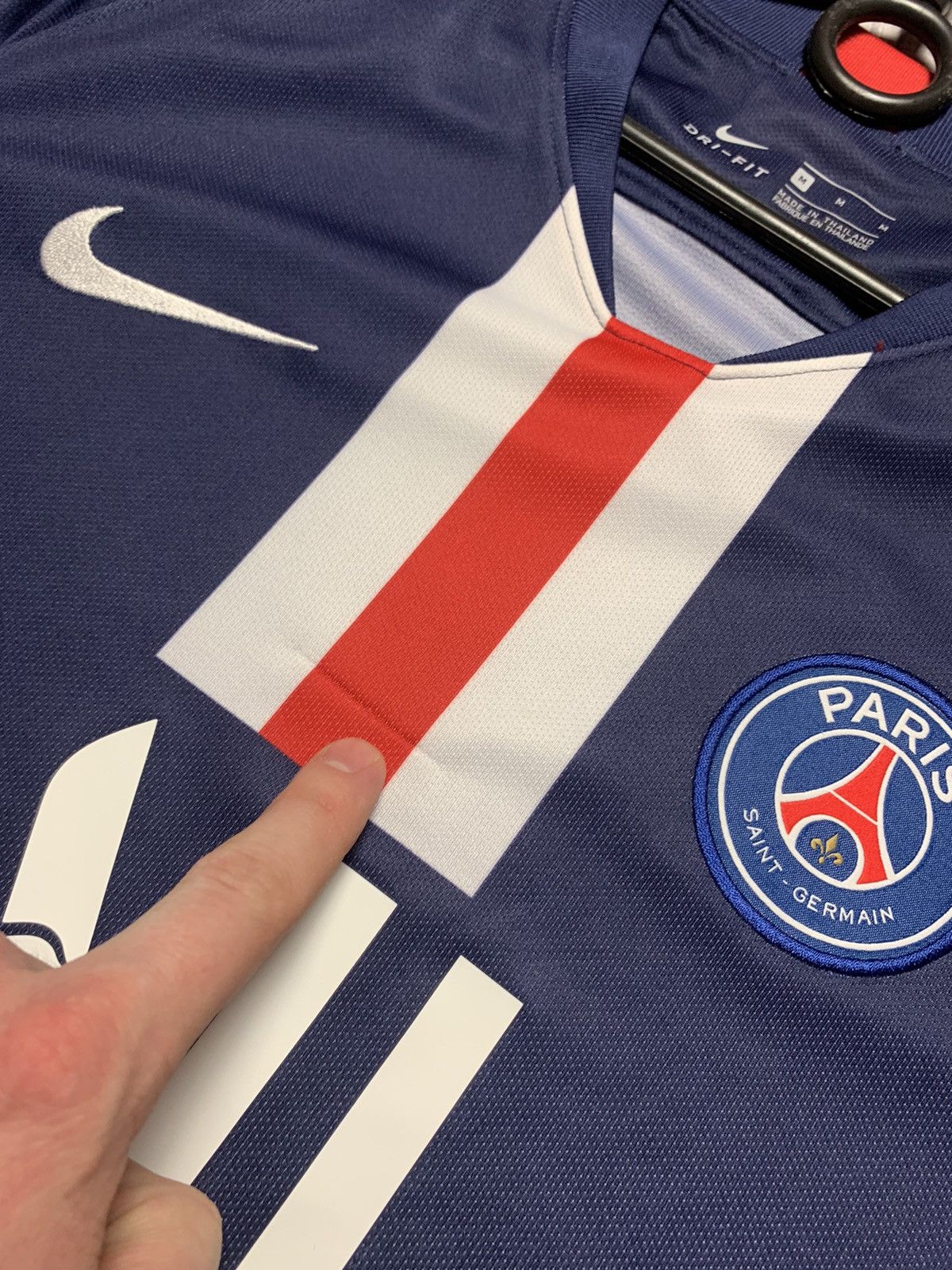 Nike × Vintage Vintage Nike soccer jersey Paris Saint German size M Size US M / EU 48-50 / 2 - 4 Thumbnail