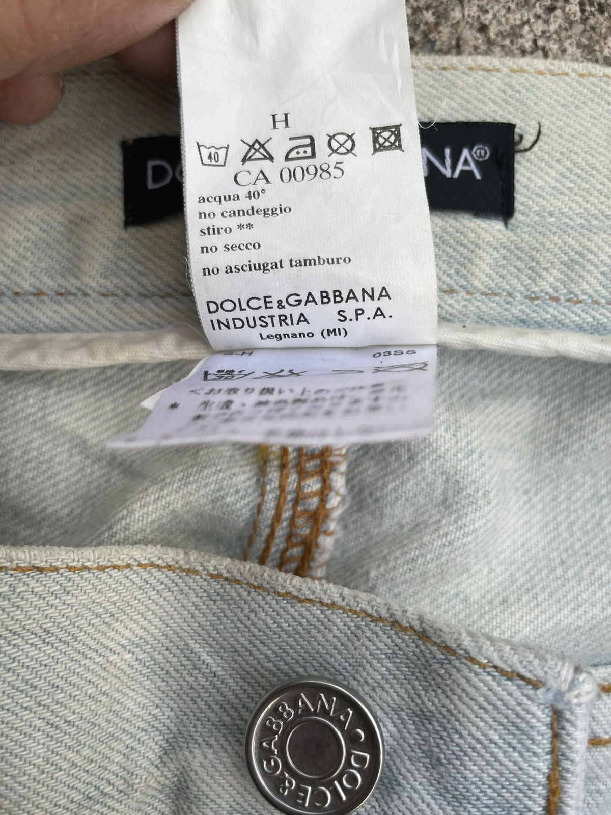 Dolce & Gabbana Vintage Dolce & Gabbana Faded Wash Denim Size US 34 / EU 50 - 14 Thumbnail