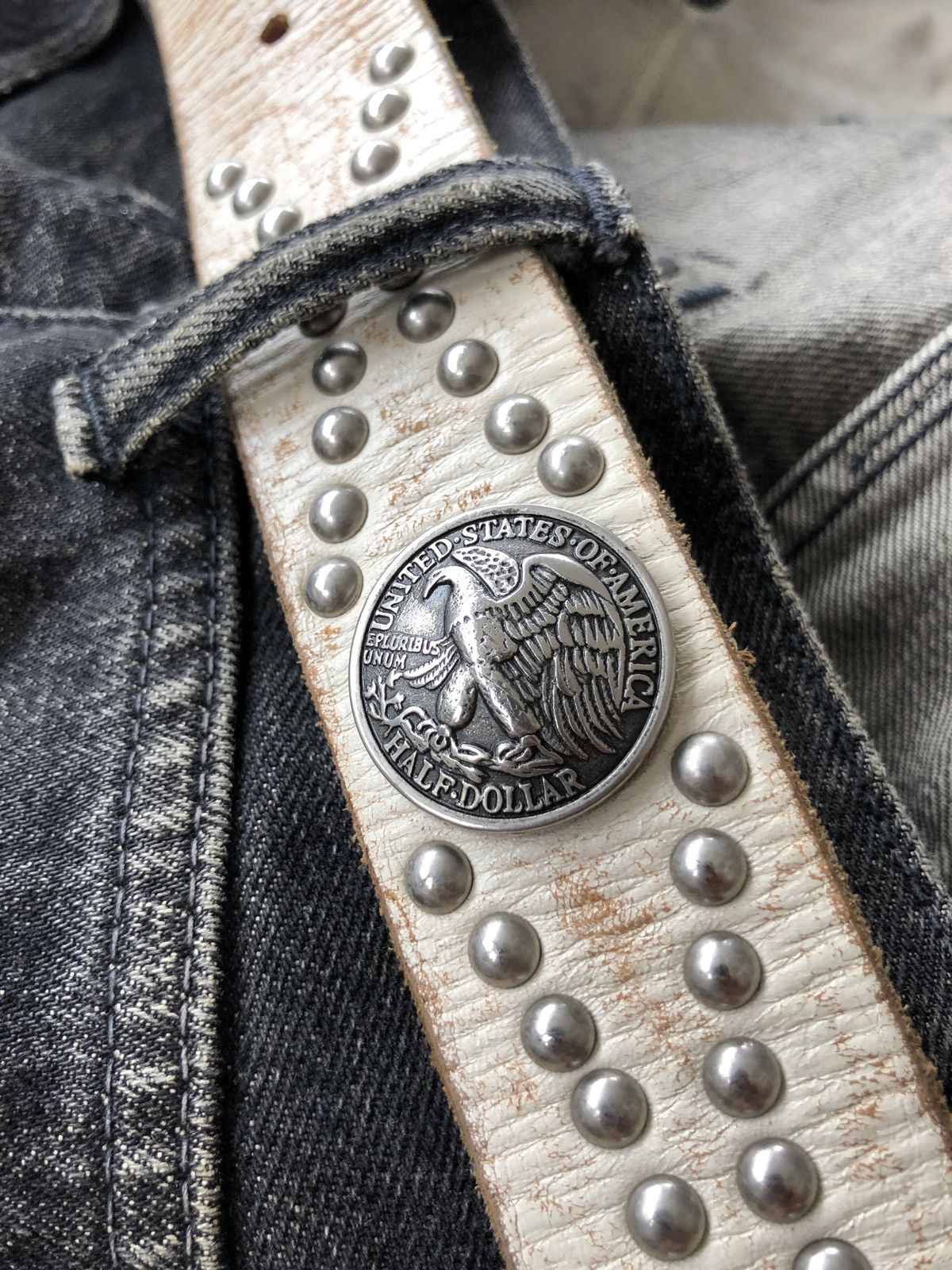 Genuine Leather Vtg 🇺🇸 Half Dollar Brass Buckle Rocker Leather Belt Size ONE SIZE - 5 Thumbnail
