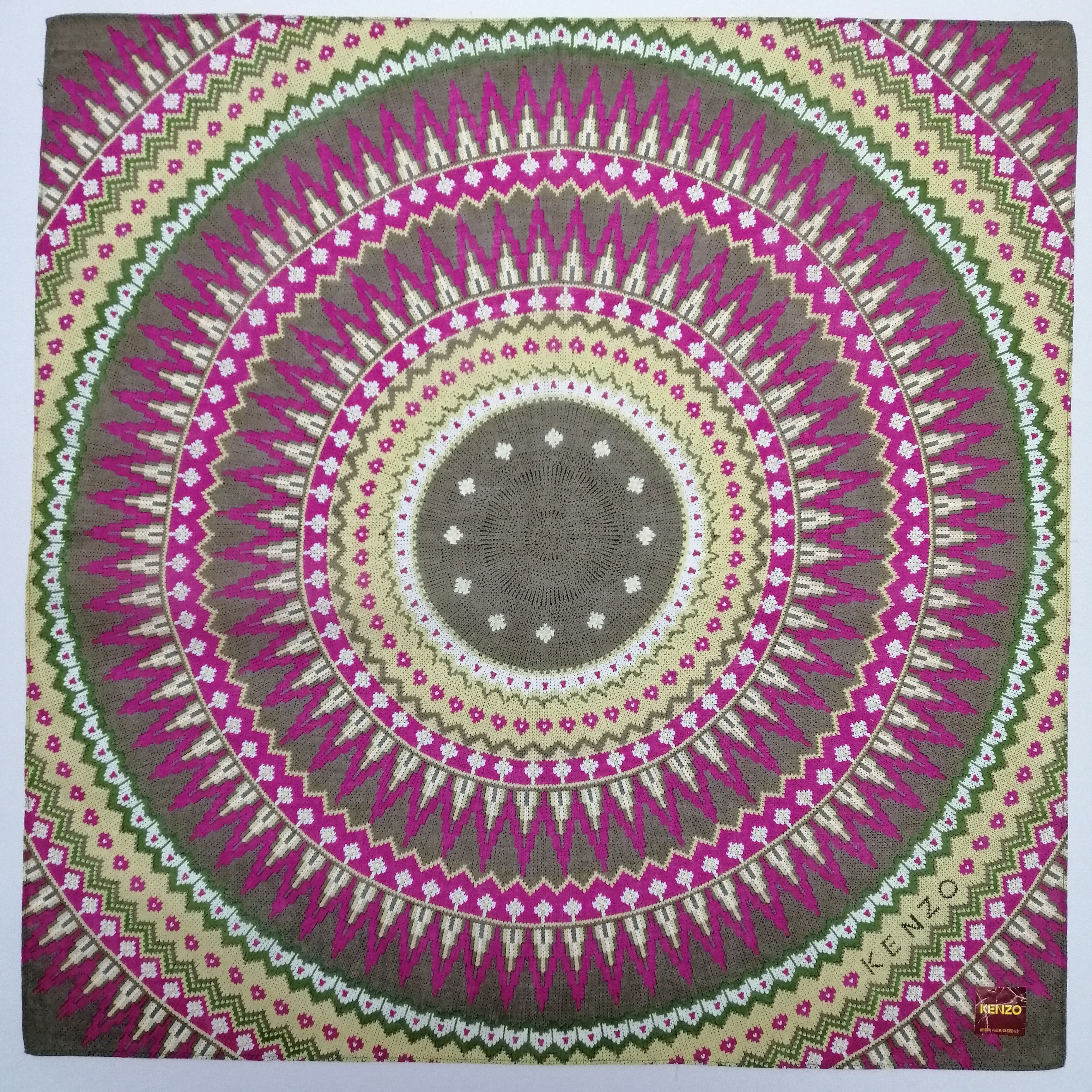 Kenzo Kenzo Handkerchief/Neckerchief/Bandana-KD2323 Size ONE SIZE - 2 Thumbnail