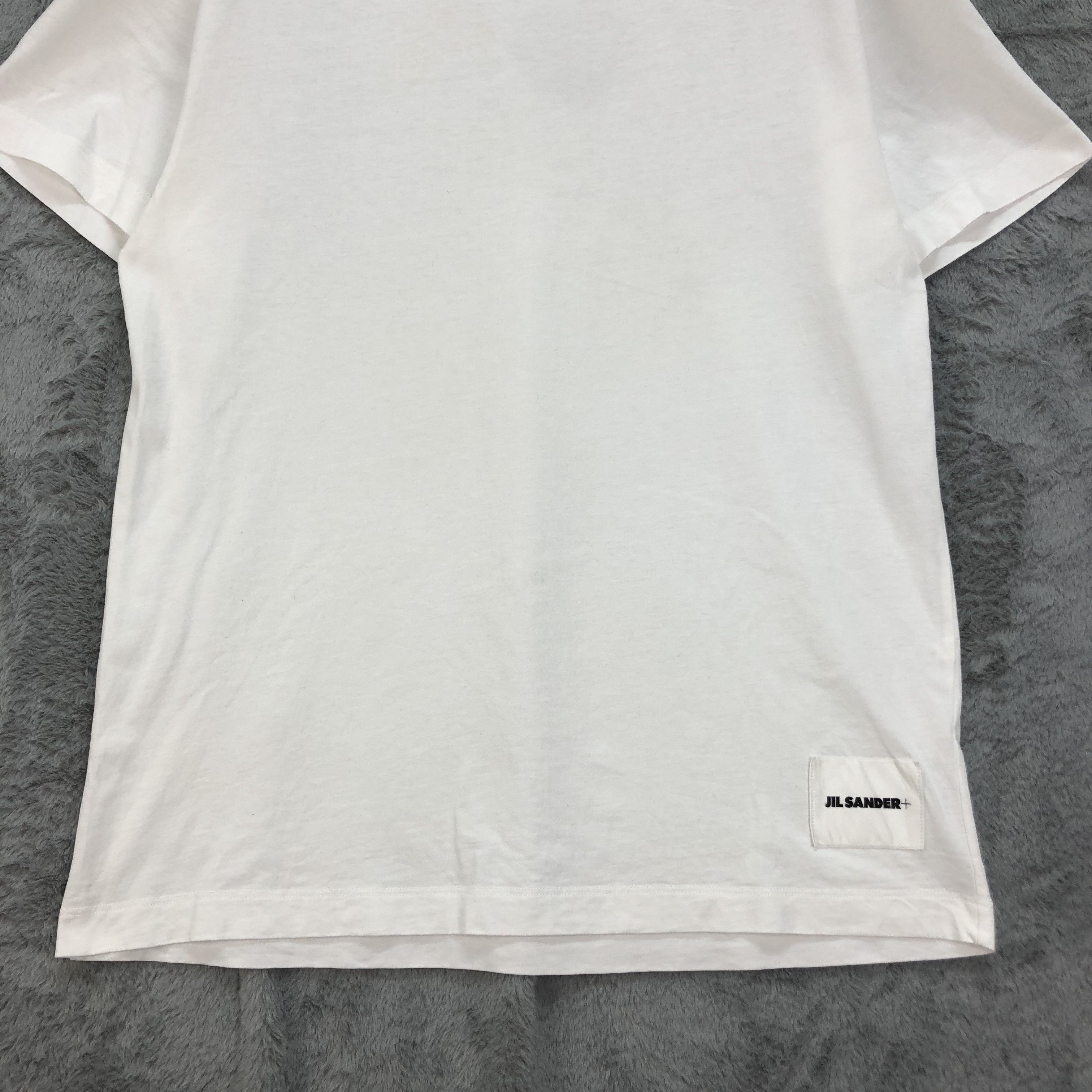 Jil Sander Jil Sander Patch Logo White T Shirts #4545-158 Size US M / EU 48-50 / 2 - 3 Thumbnail