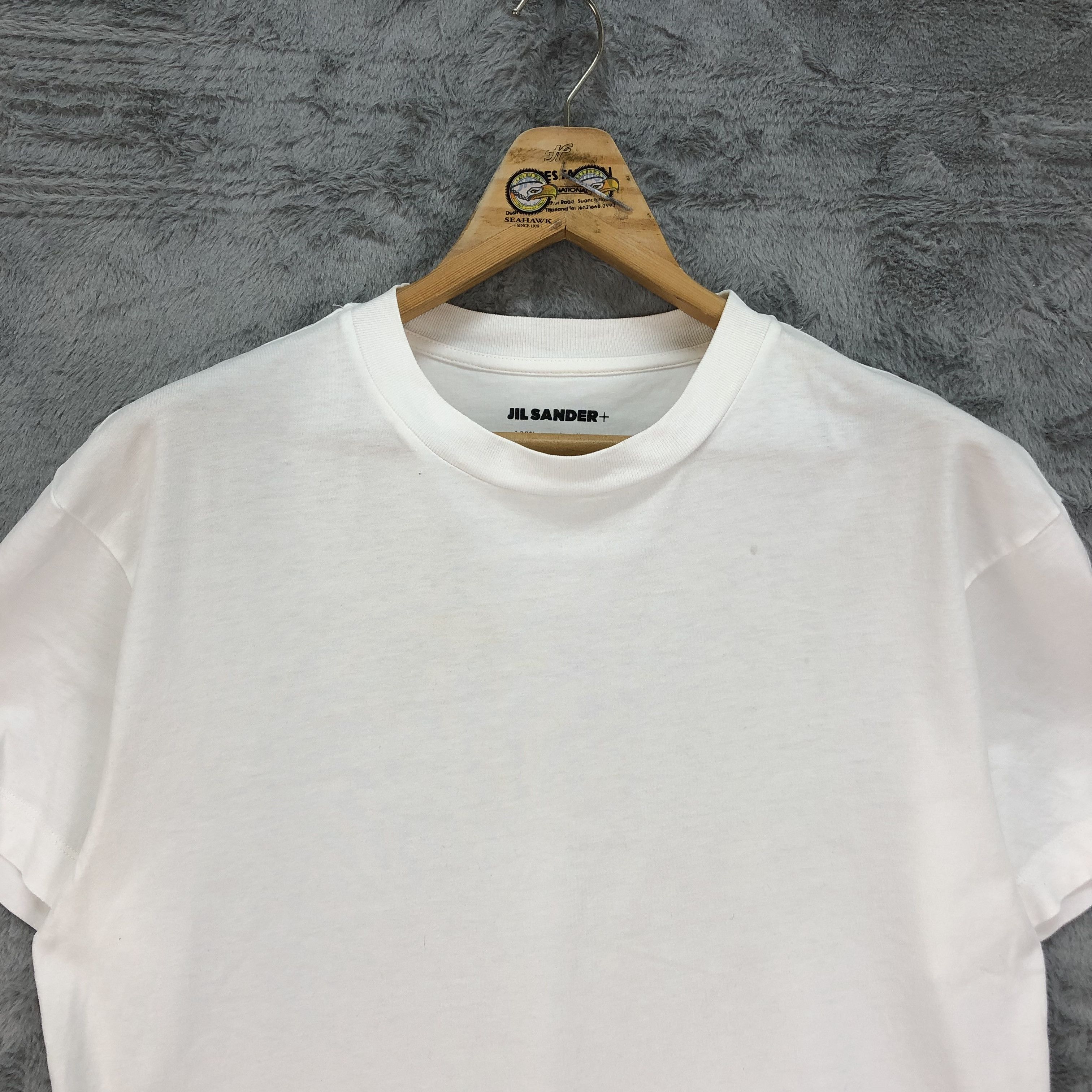 Jil Sander Jil Sander Patch Logo White T Shirts #4545-158 Size US M / EU 48-50 / 2 - 2 Thumbnail