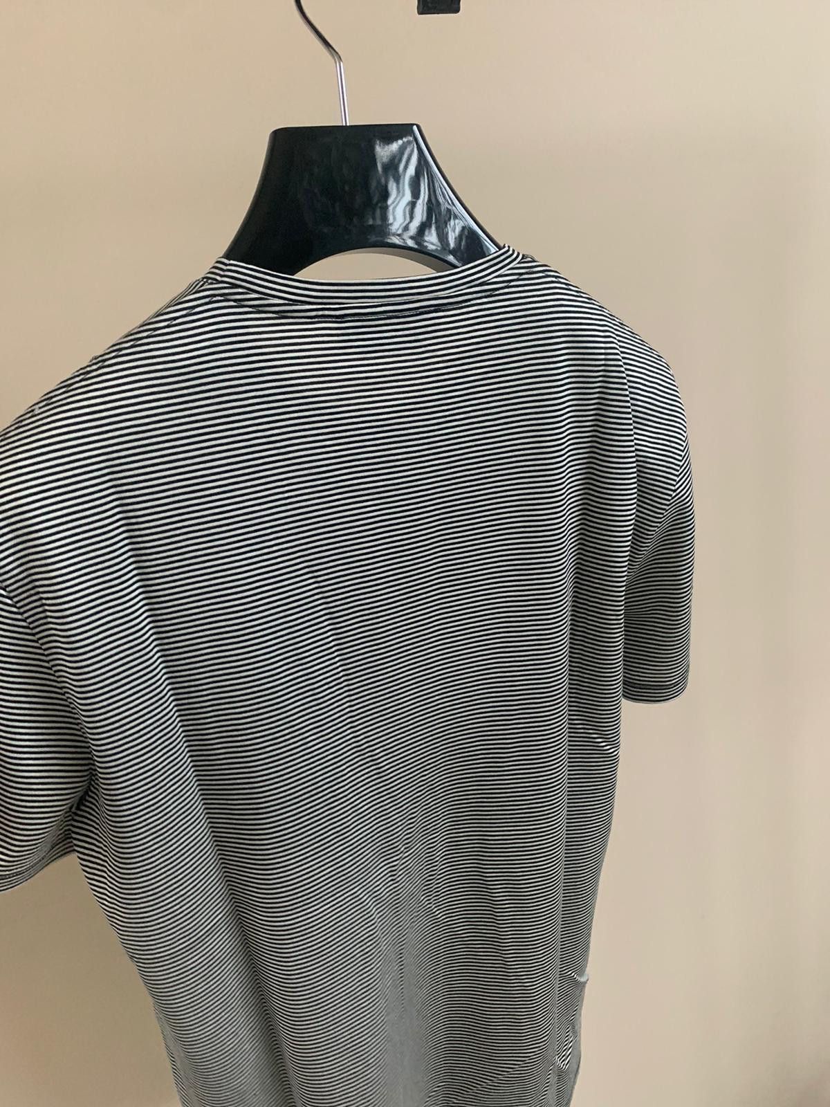 Alexander McQueen Stripe Chest Pocket Logo Tee in Black & White Size US M / EU 48-50 / 2 - 13 Thumbnail