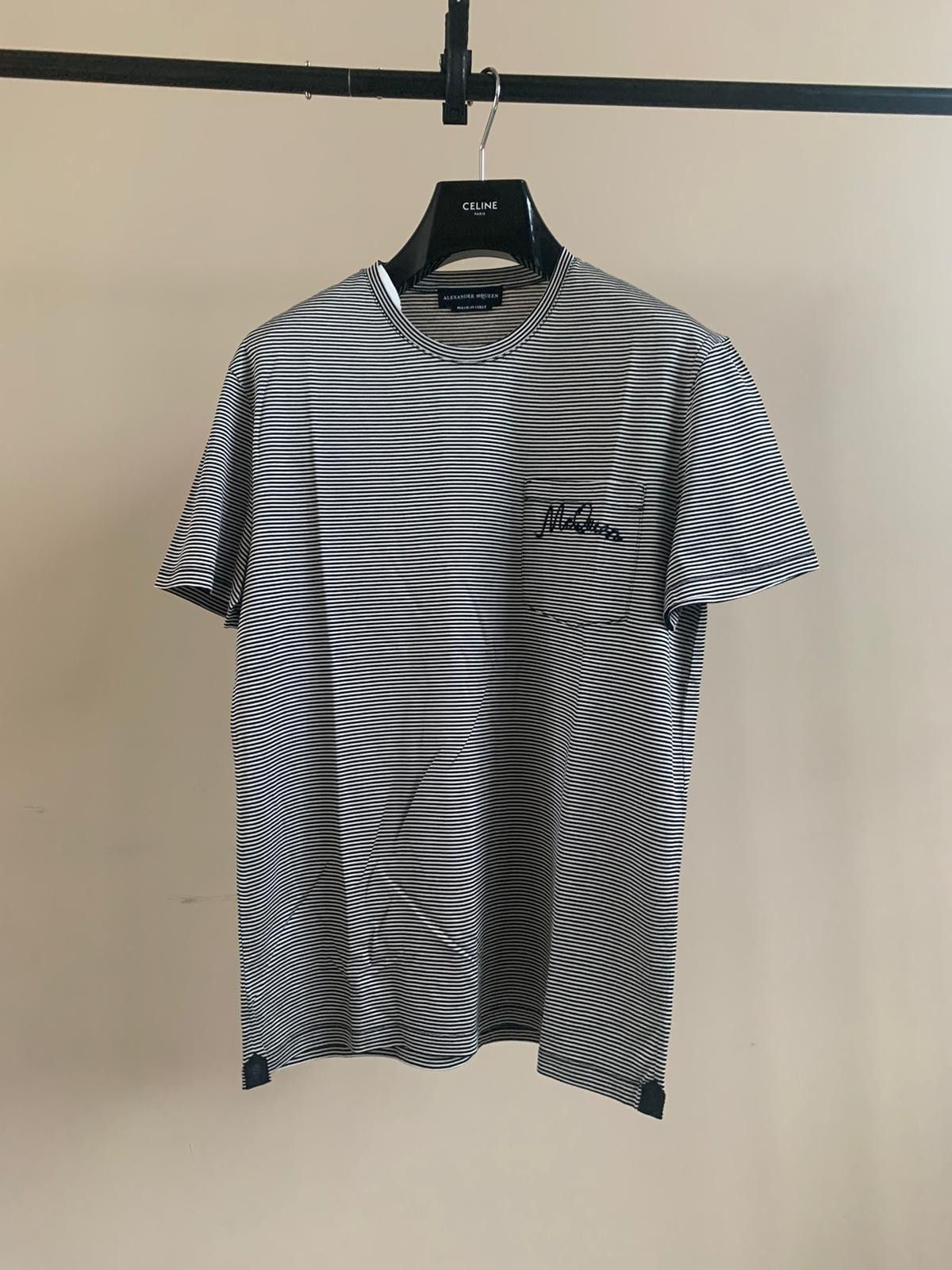 Alexander McQueen Stripe Chest Pocket Logo Tee in Black & White Size US M / EU 48-50 / 2 - 1 Thumbnail