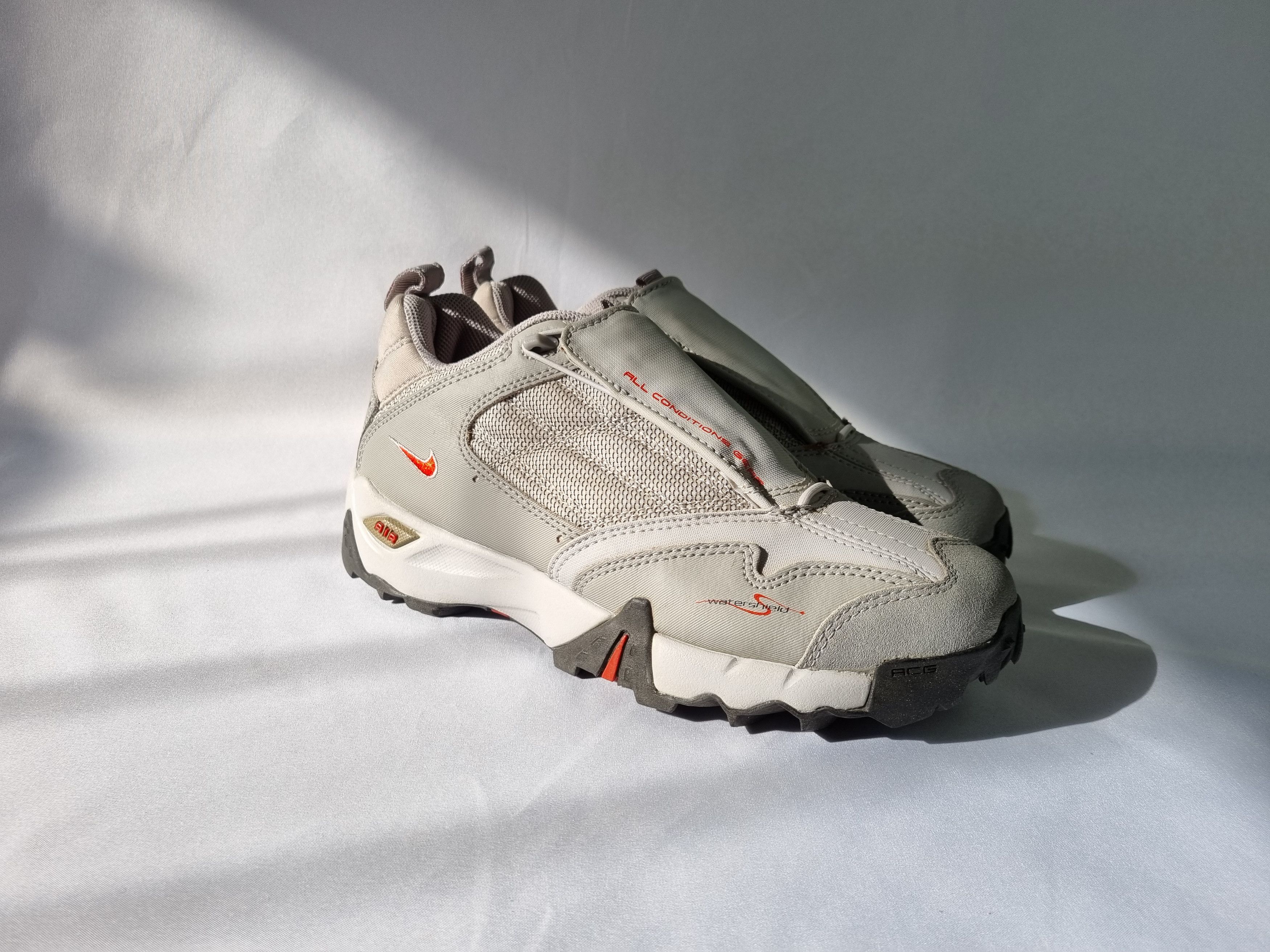 Nike NEW Nike ACG Water Shield Size US 7 / EU 40 - 6 Thumbnail