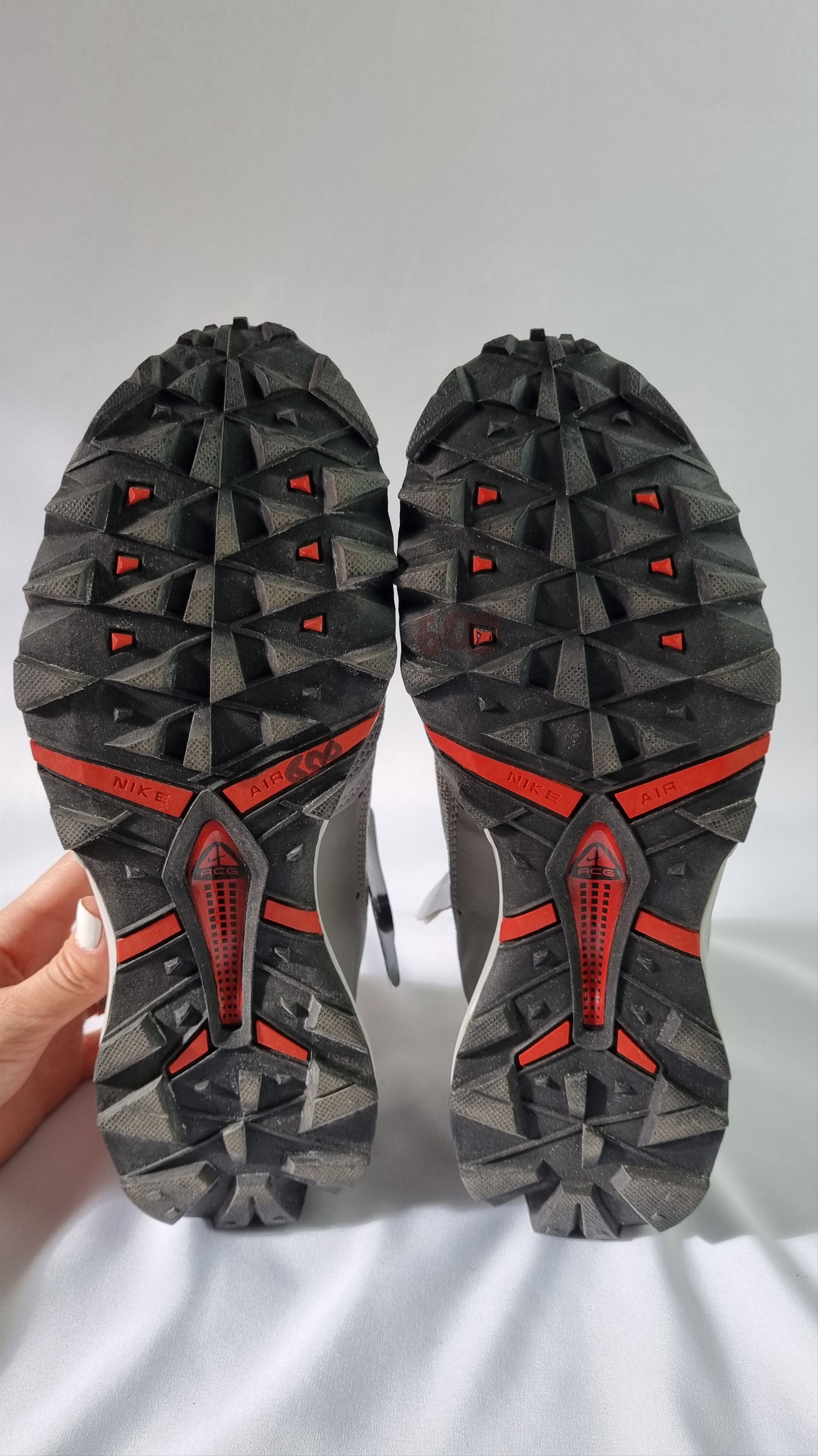 Nike NEW Nike ACG Water Shield Size US 7 / EU 40 - 14 Thumbnail