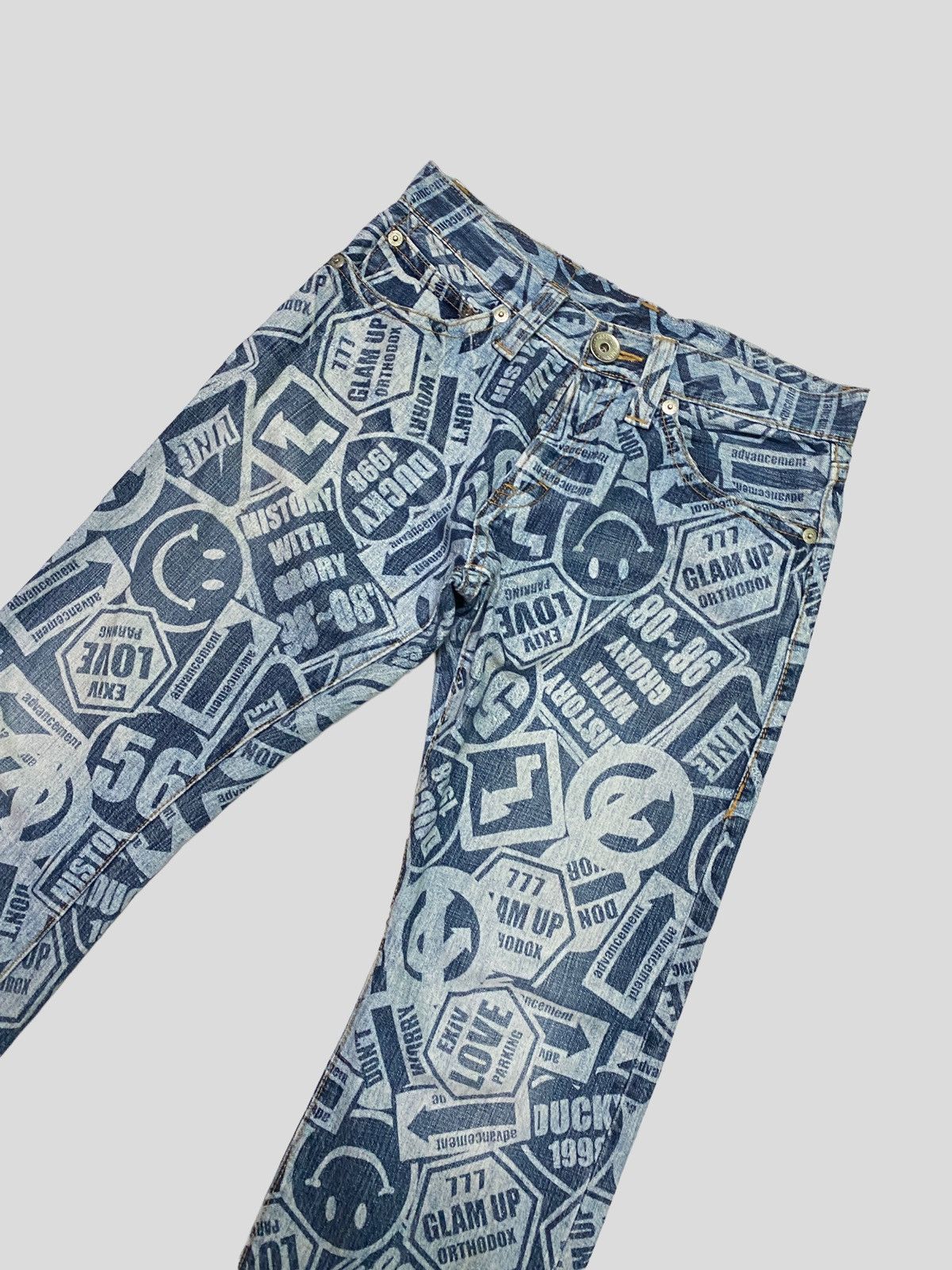 Japanese Brand Vintage Co&Lu All Over Acid Wash Printed Effect Smiley Jeans Size US 30 / EU 46 - 3 Thumbnail