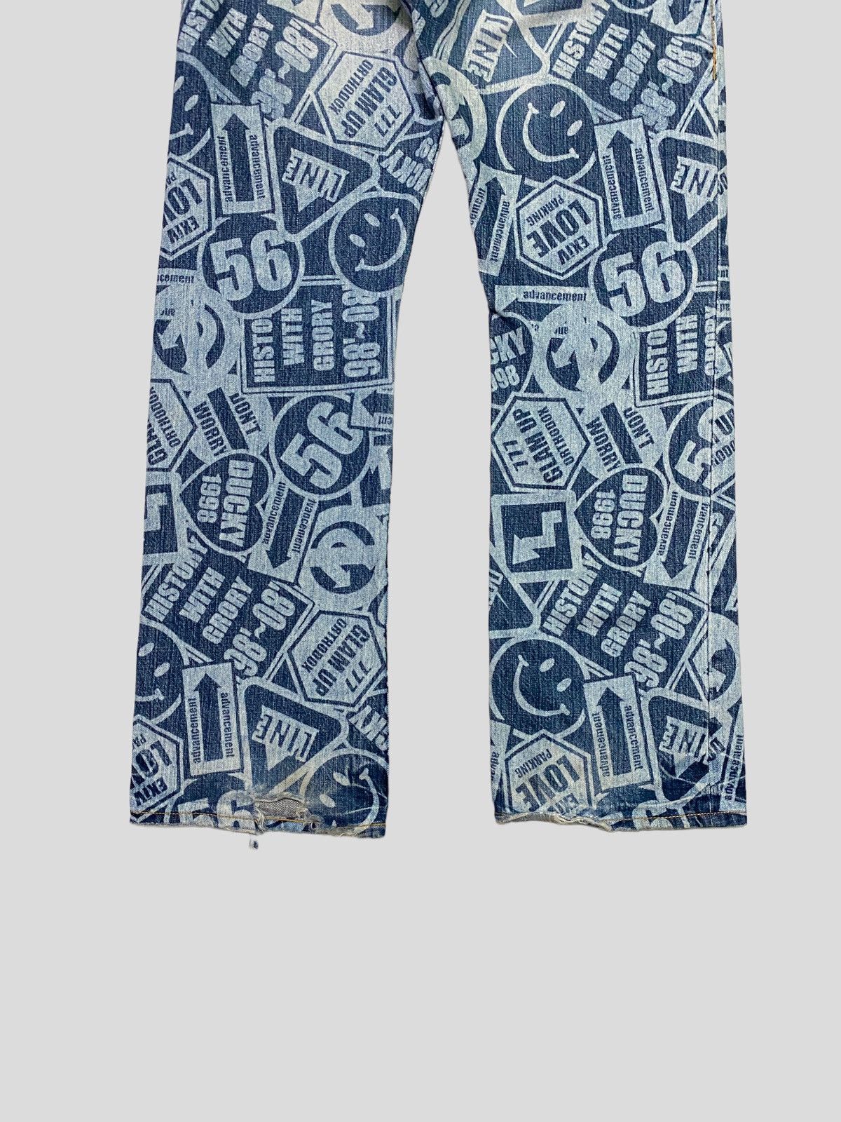 Japanese Brand Vintage Co&Lu All Over Acid Wash Printed Effect Smiley Jeans Size US 30 / EU 46 - 11 Thumbnail