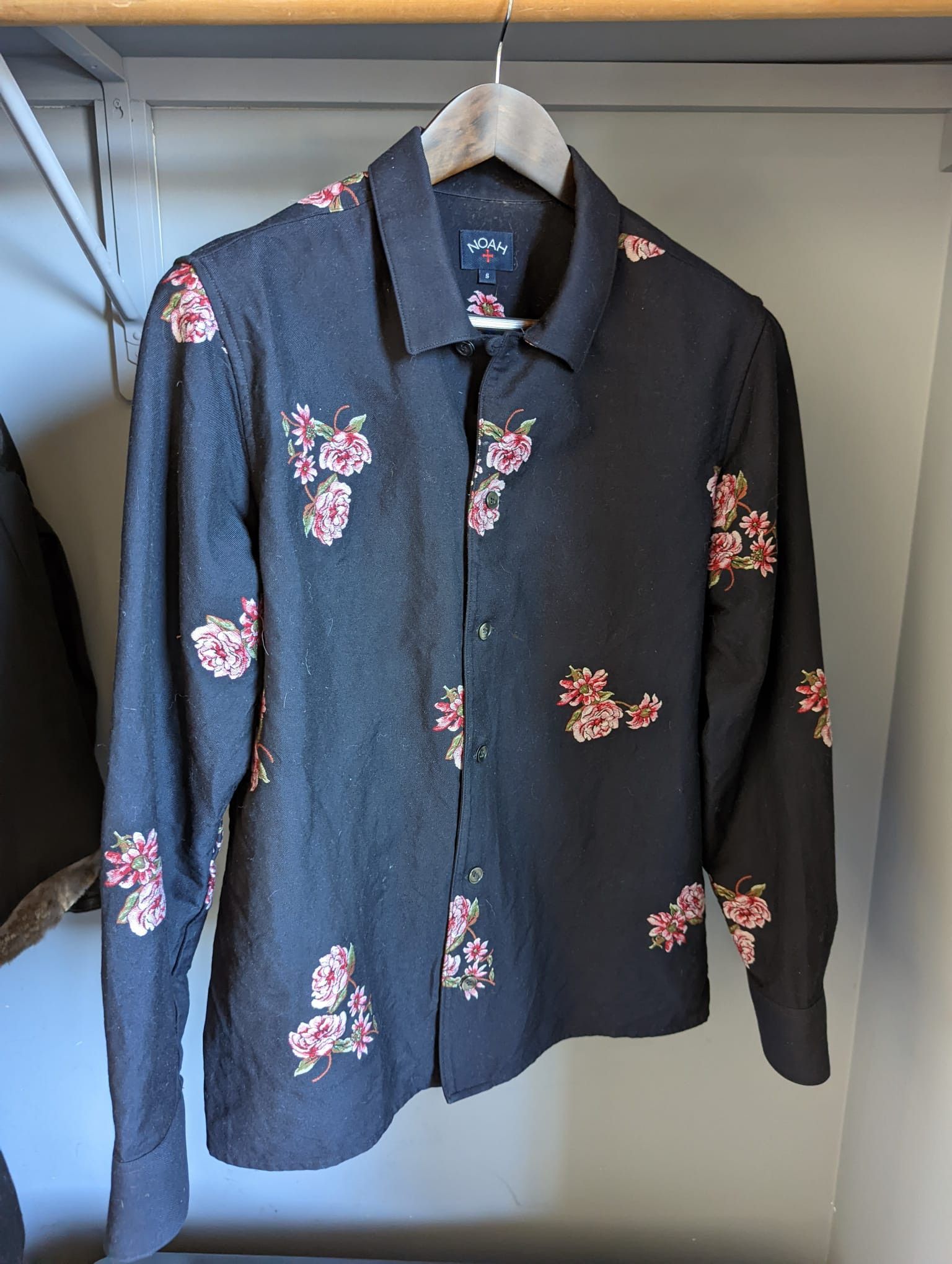 image of Noah Jacquard Floral Shirt in Blue, Men's (Size Small)