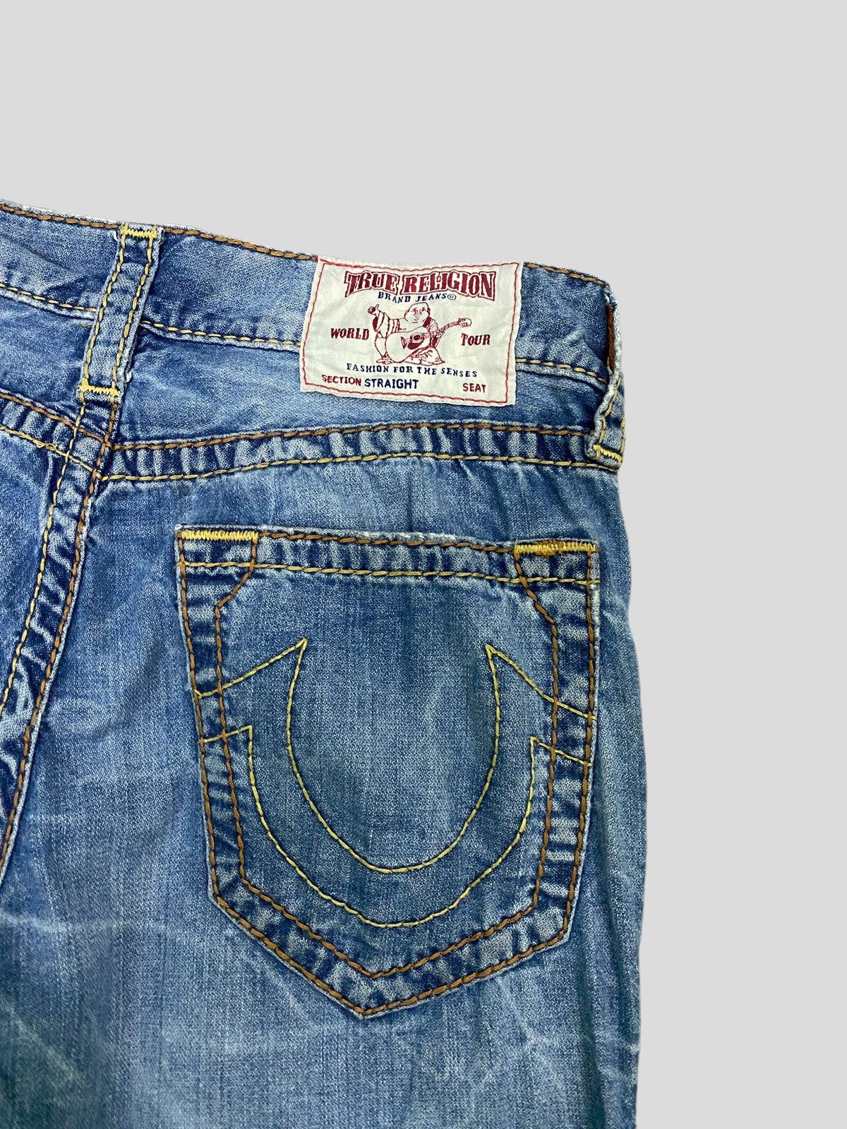 True Religion TRUE RELIGION STRAIGHT SECTION DISTRESSED LIGHTNING DESIGN Size US 31 - 14 Thumbnail
